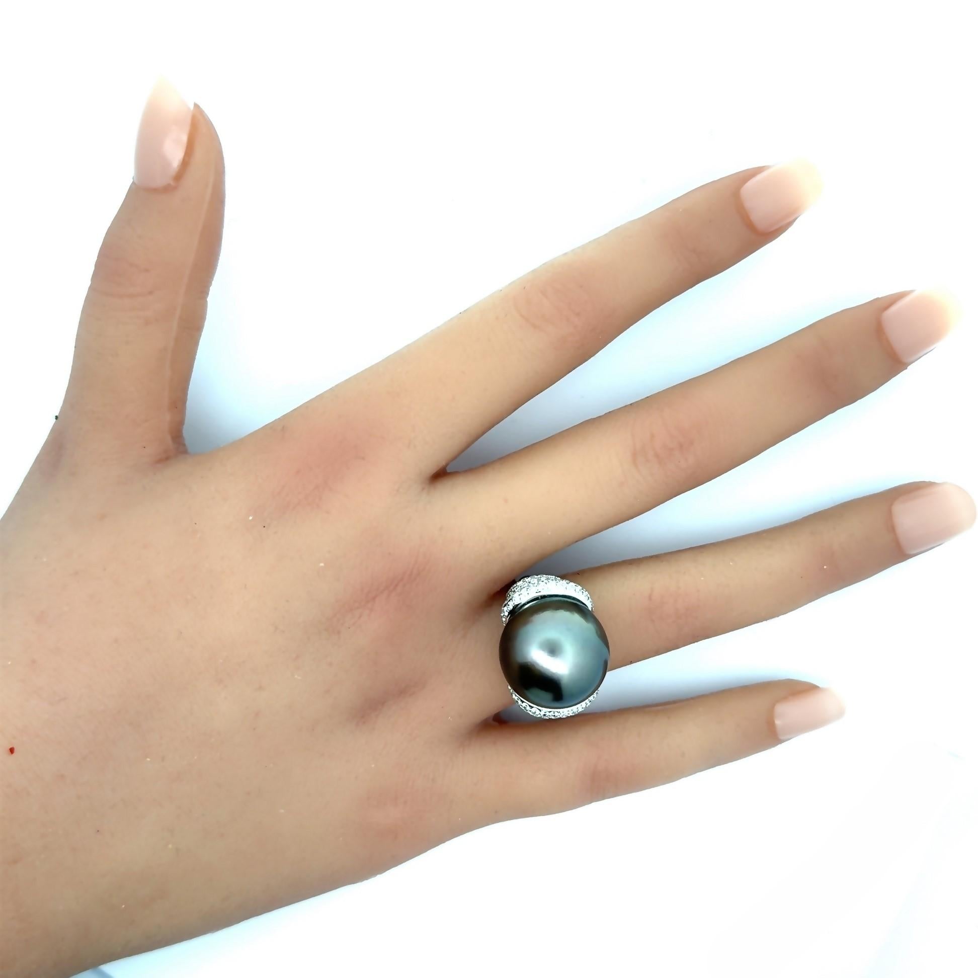 17mm Tahitian Pearl Diamond 18k White Gold Ring