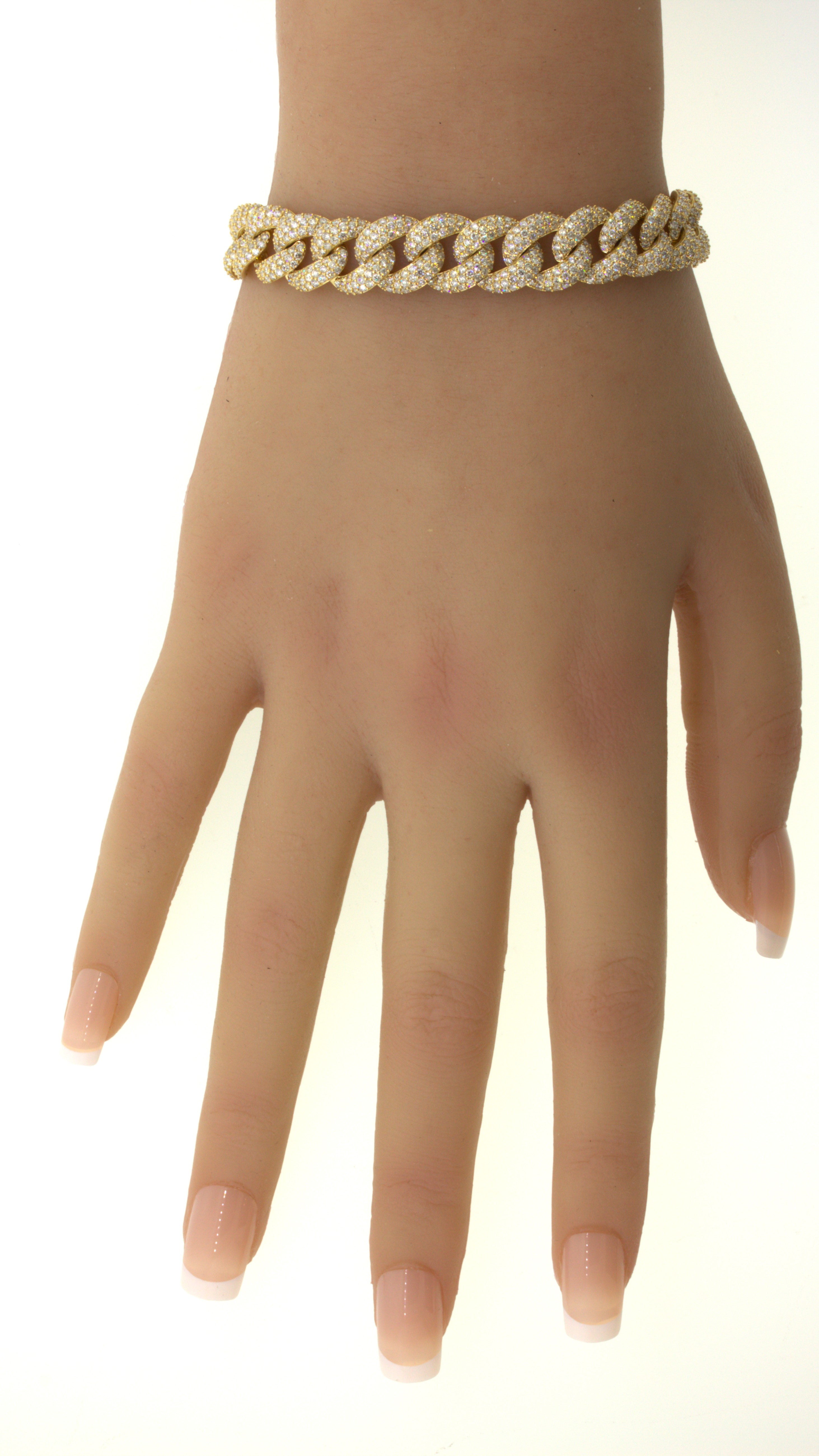 9.57 Carat Diamond Pave 18k Yellow Gold Link Bracelet