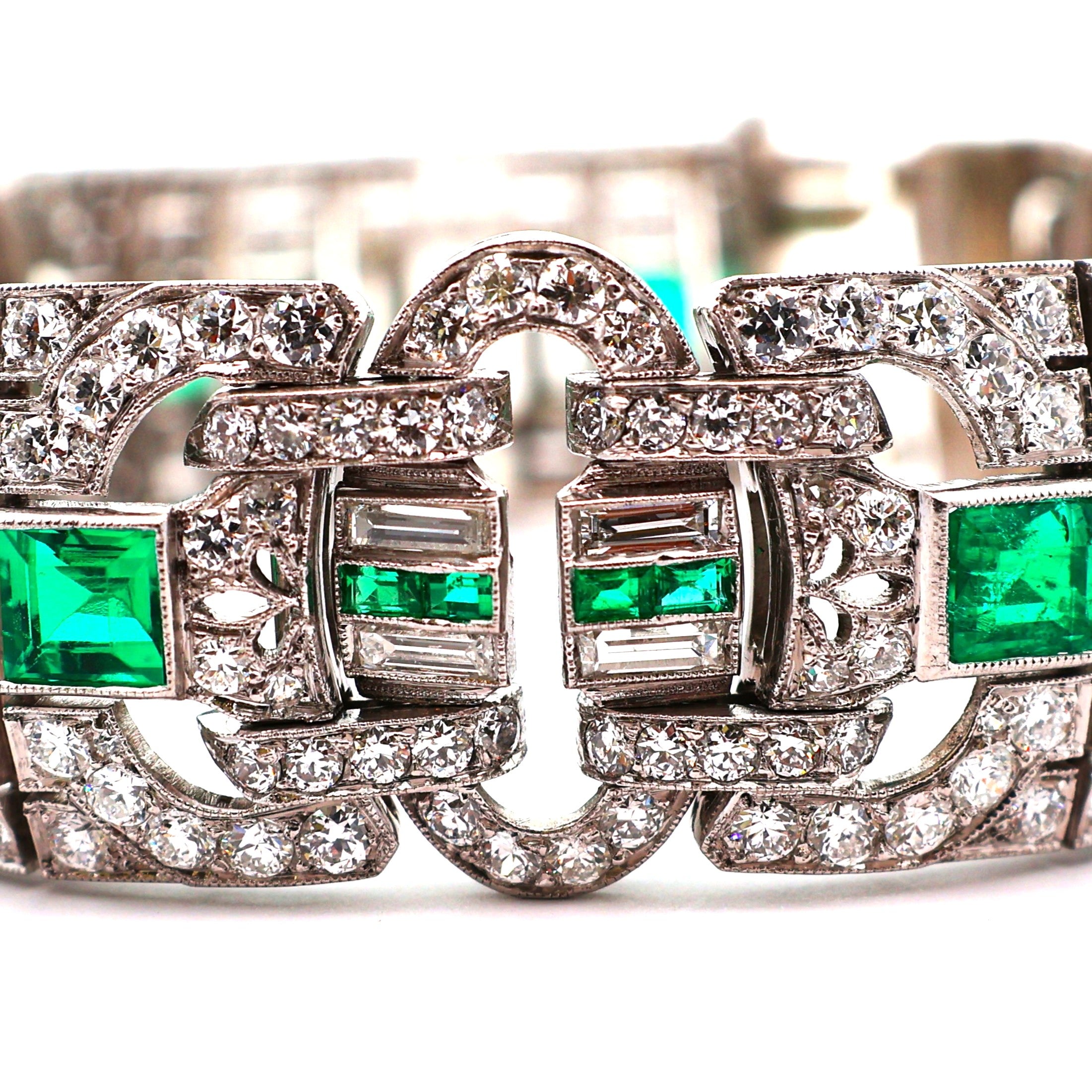 Superb Art Deco Diamond Emerald Platinum Bracelet, Circa 1929
