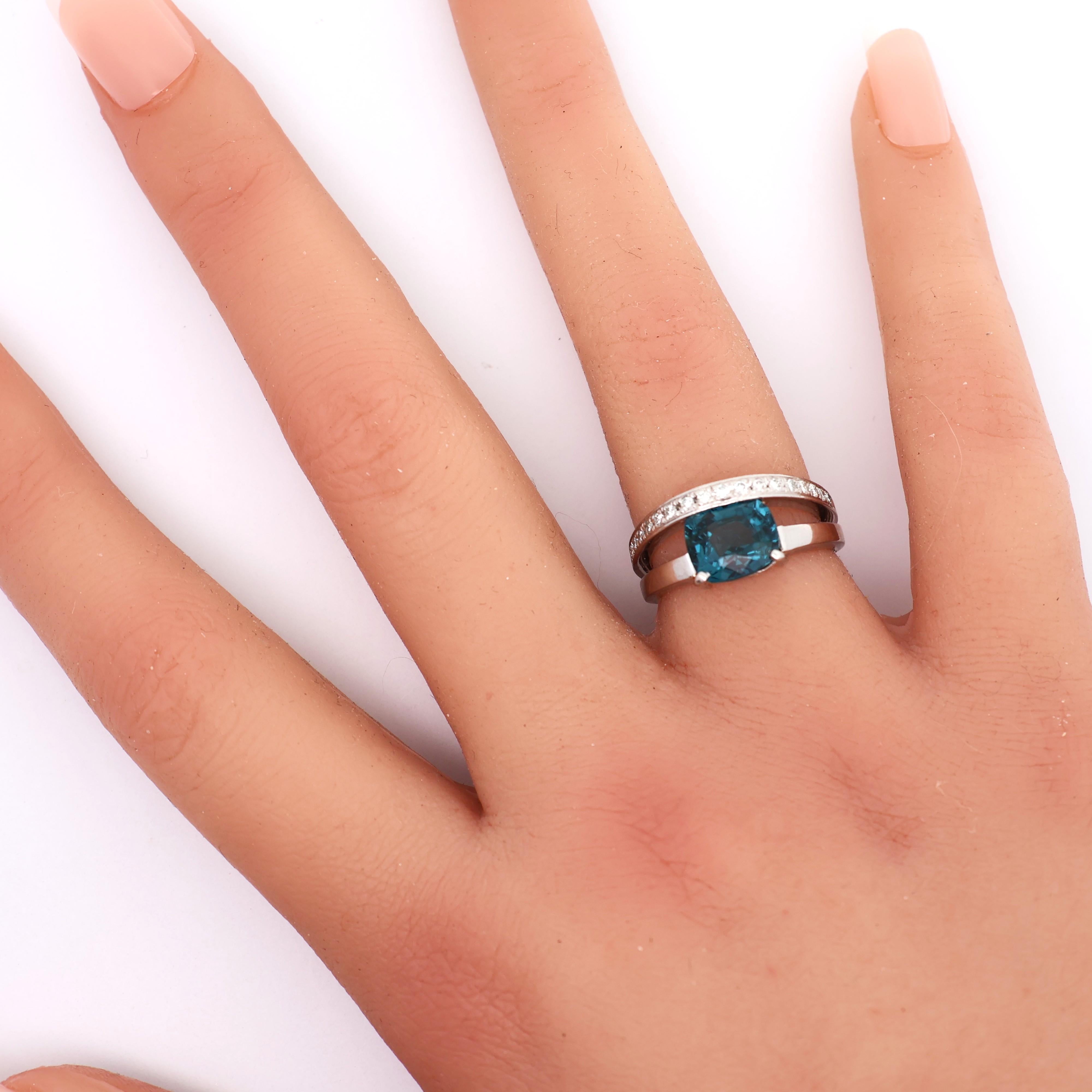 2.74 Carat Blue Spinel Diamond Platinum Double-Band Ring, AGL Certified