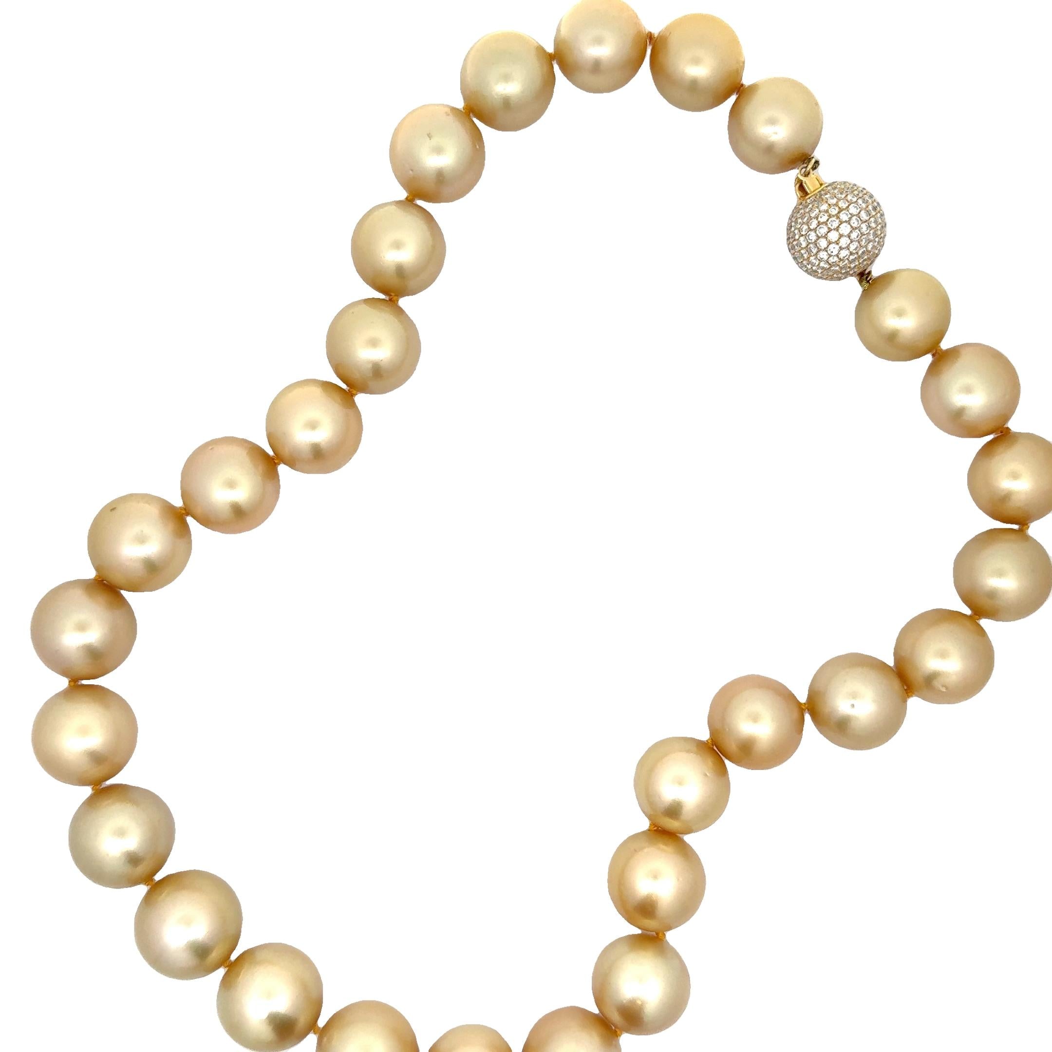 Stunning 15-17mm Golden South Sea Pearl Diamond Pave 18k Yellow Gold Necklace