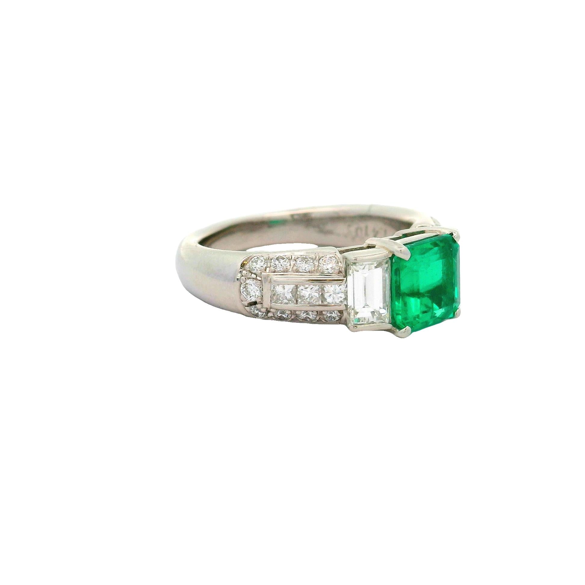 1.41 Carat Colombian Emerald Diamond Platinum Ring, GIA Certified