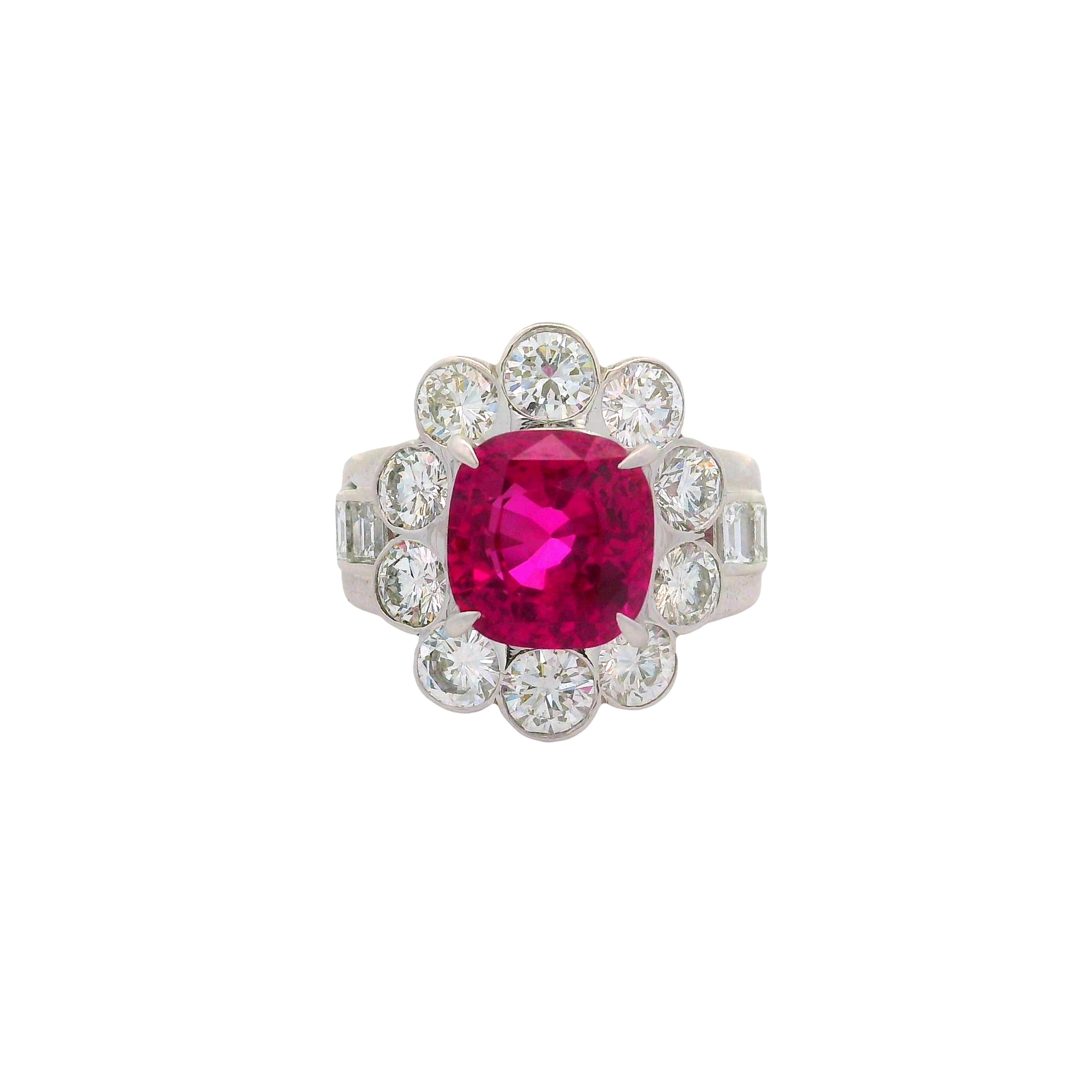 5.32 Carat Ceylon Ruby Diamond Platinum Ring, GIA Certified