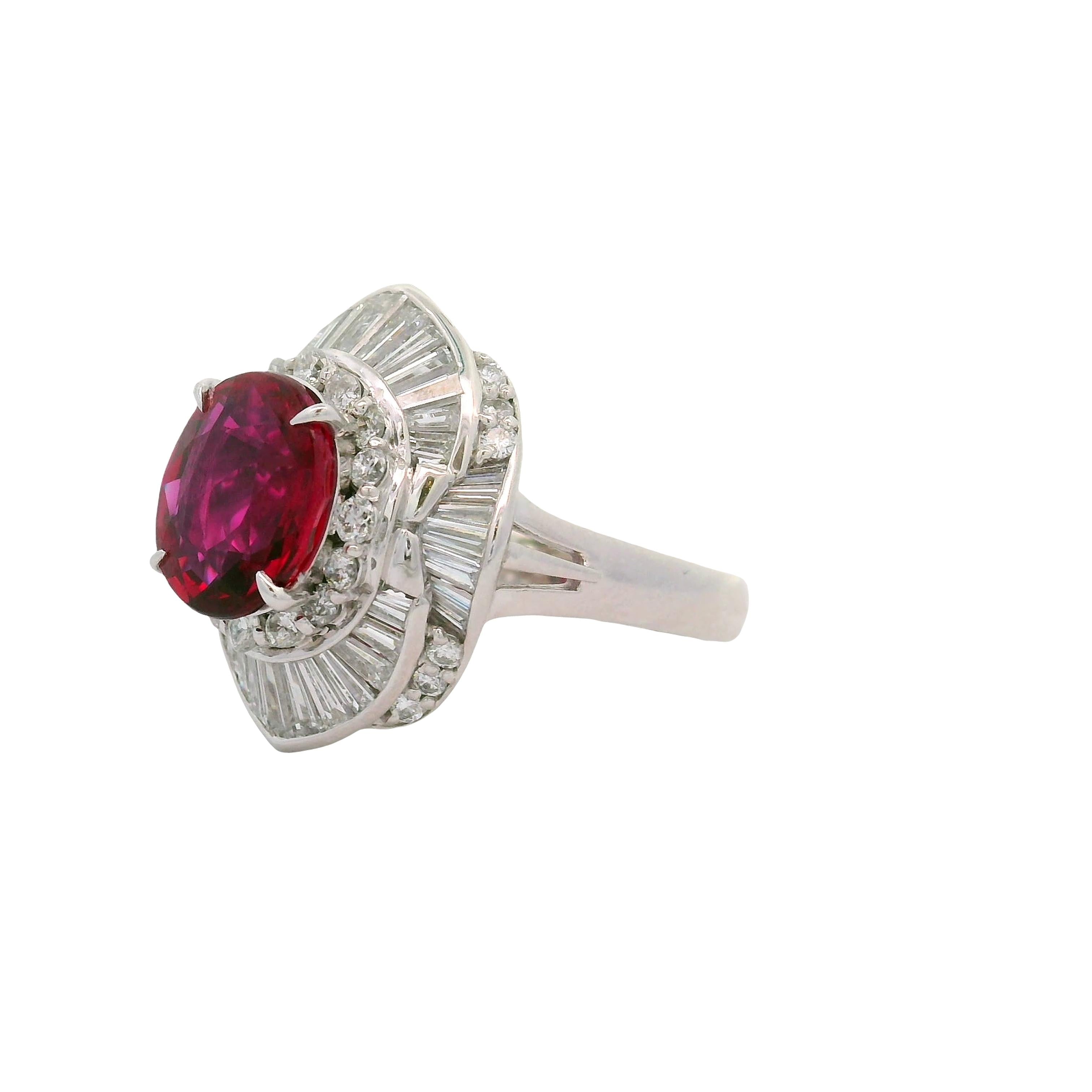 2.98 Carat Thai Ruby Diamond Platinum Ring, GIA Certified