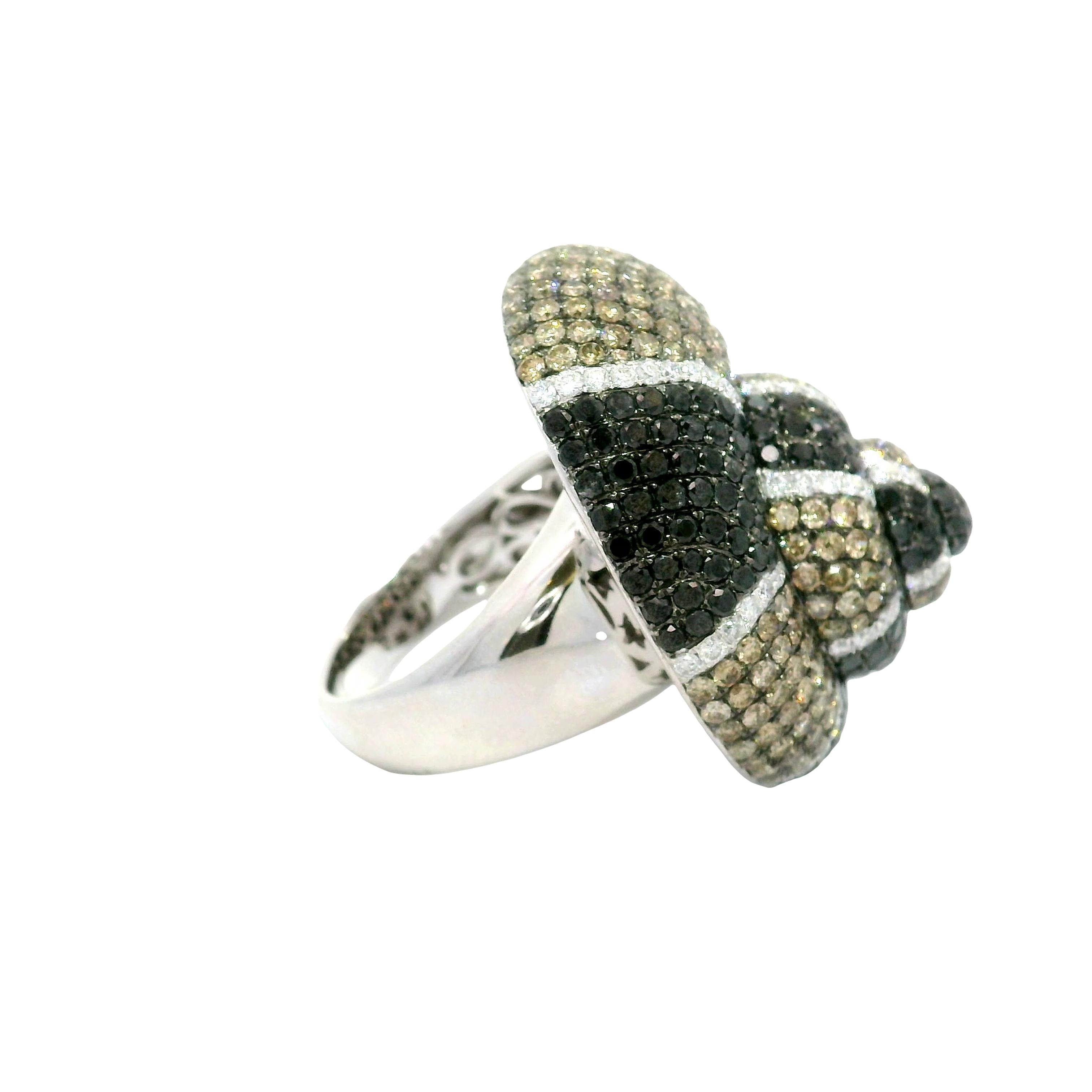 Diamond Pave 18k White Gold Snail Cocktail Ring