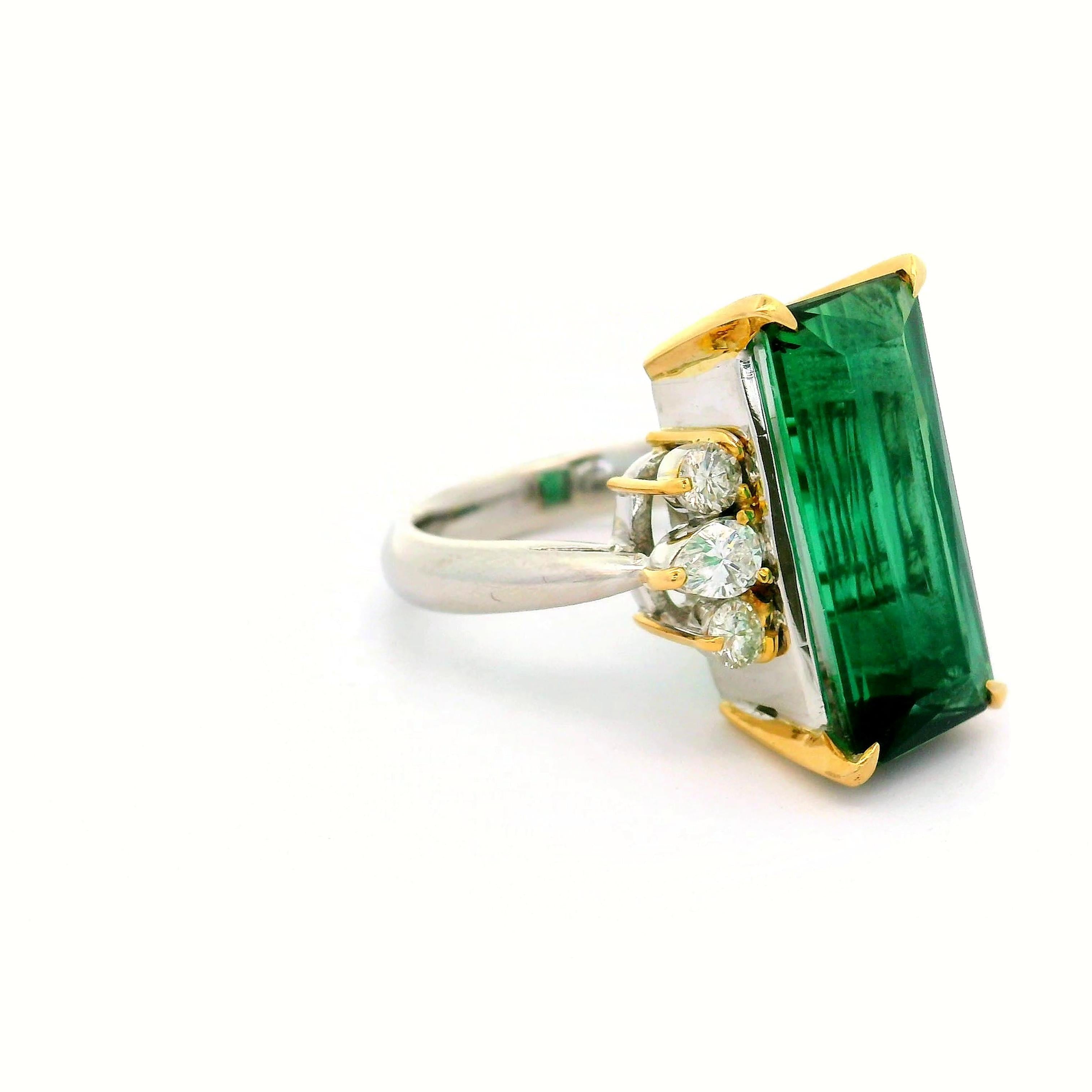 9.68 Carat Green Tourmaline Diamond Platinum 18K Yellow Gold Ring