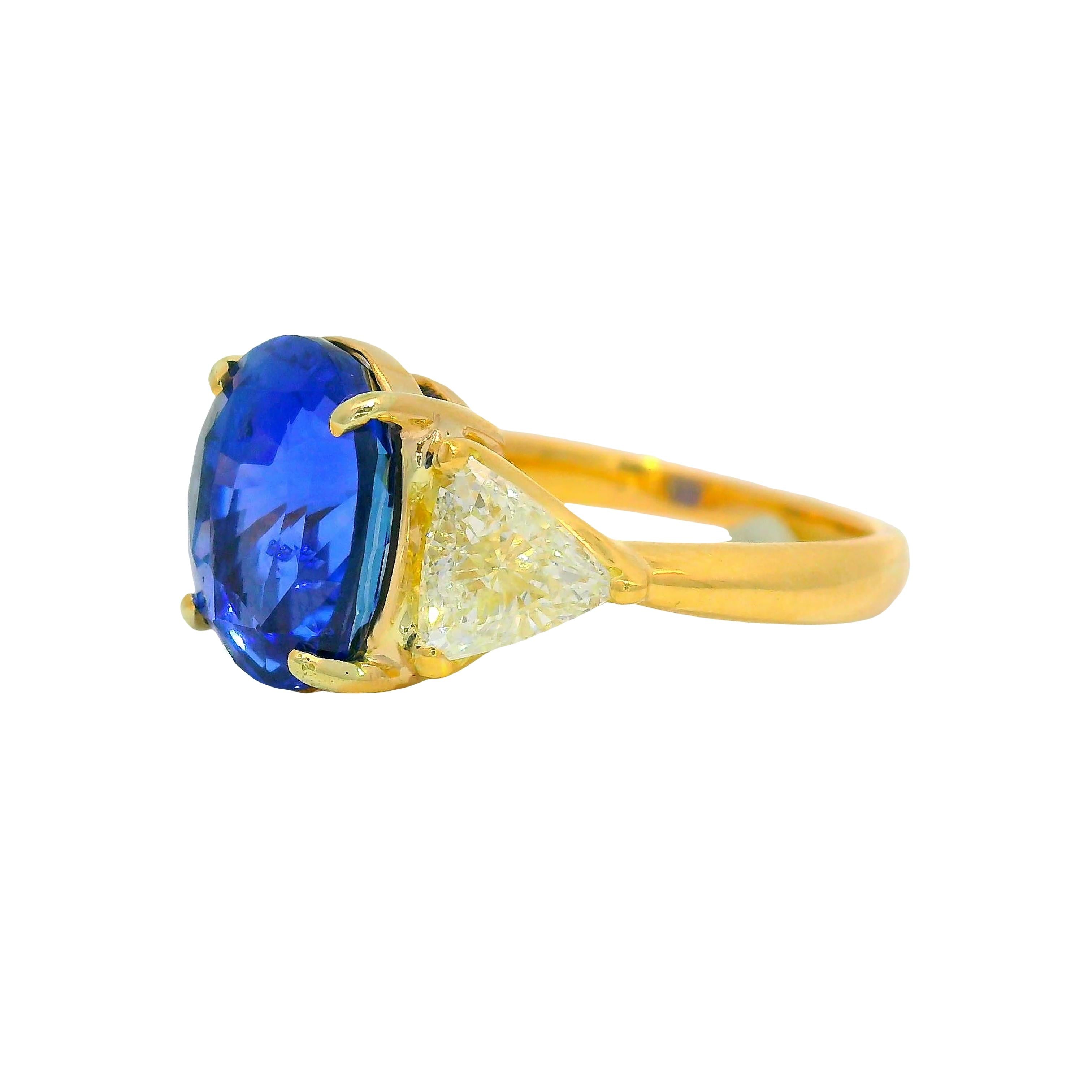 5.05 Carat Ceylon Blue Sapphire Diamond 18K Gold 3-Stone Ring, GIA Certified