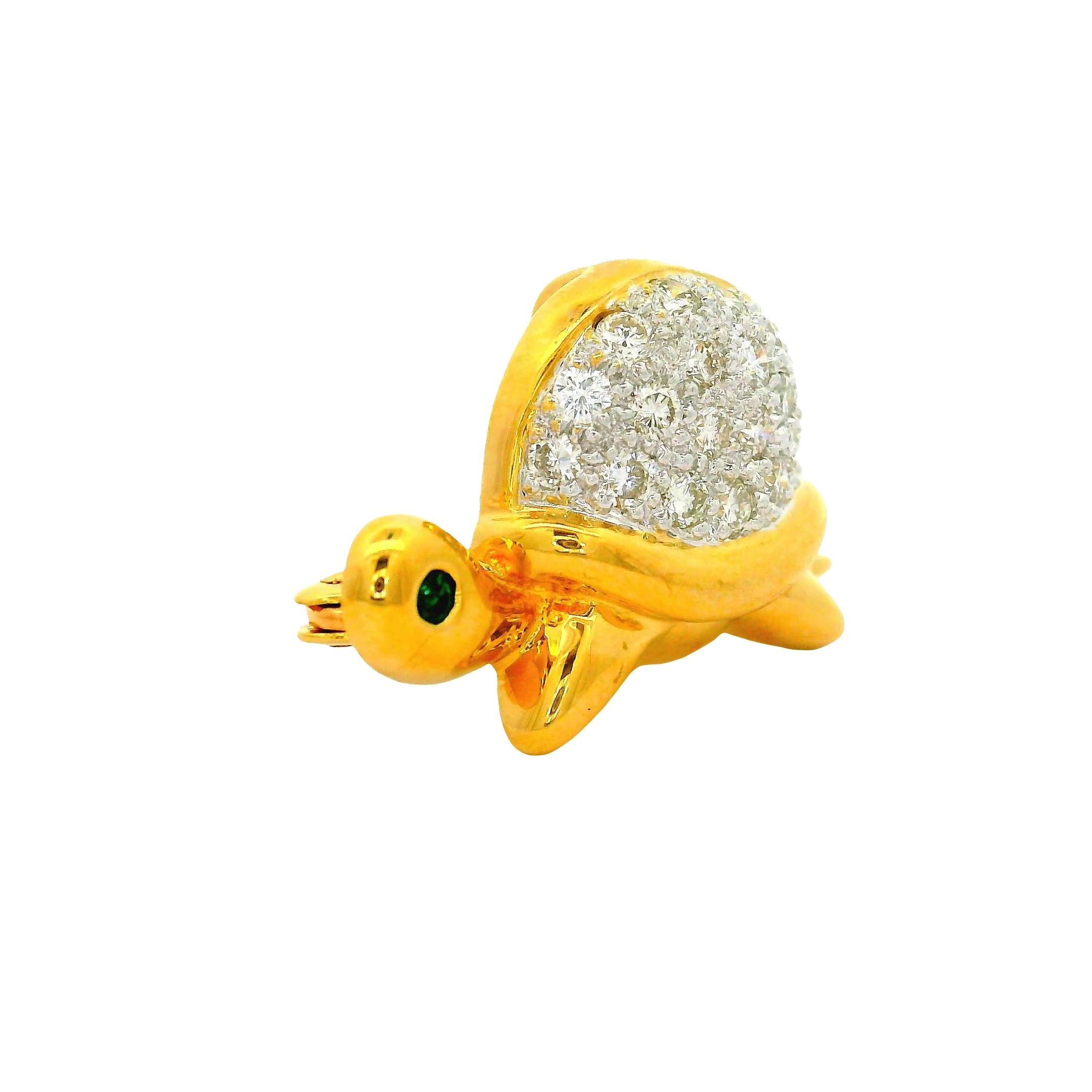 Vintage Diamond Emerald 18K Yellow Gold Cute Turtle Pin Pendant