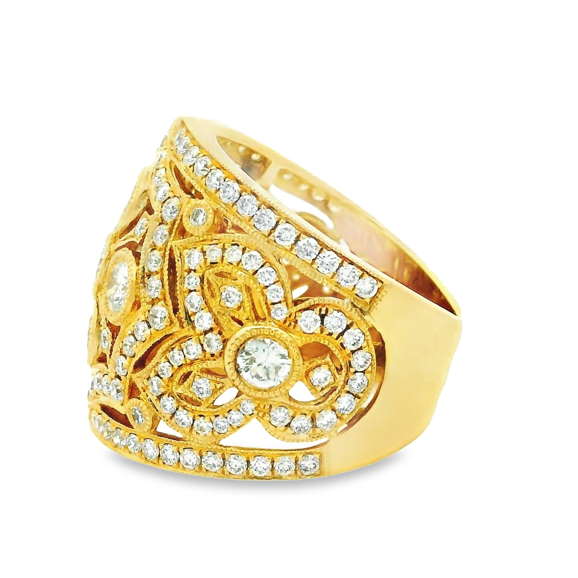 2.23 Carats Diamond Antique-Style 18K Yellow Gold Band Ring