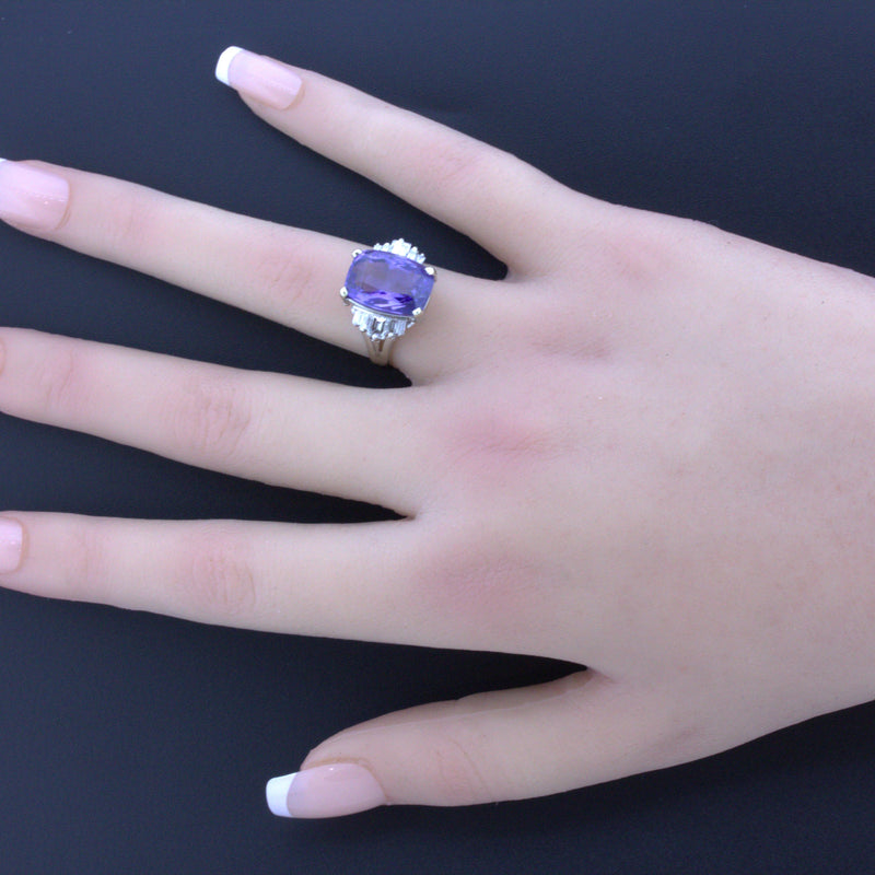 9.27 Carat Color-Change Sapphire Diamond Platinum Ring, GIA Certified