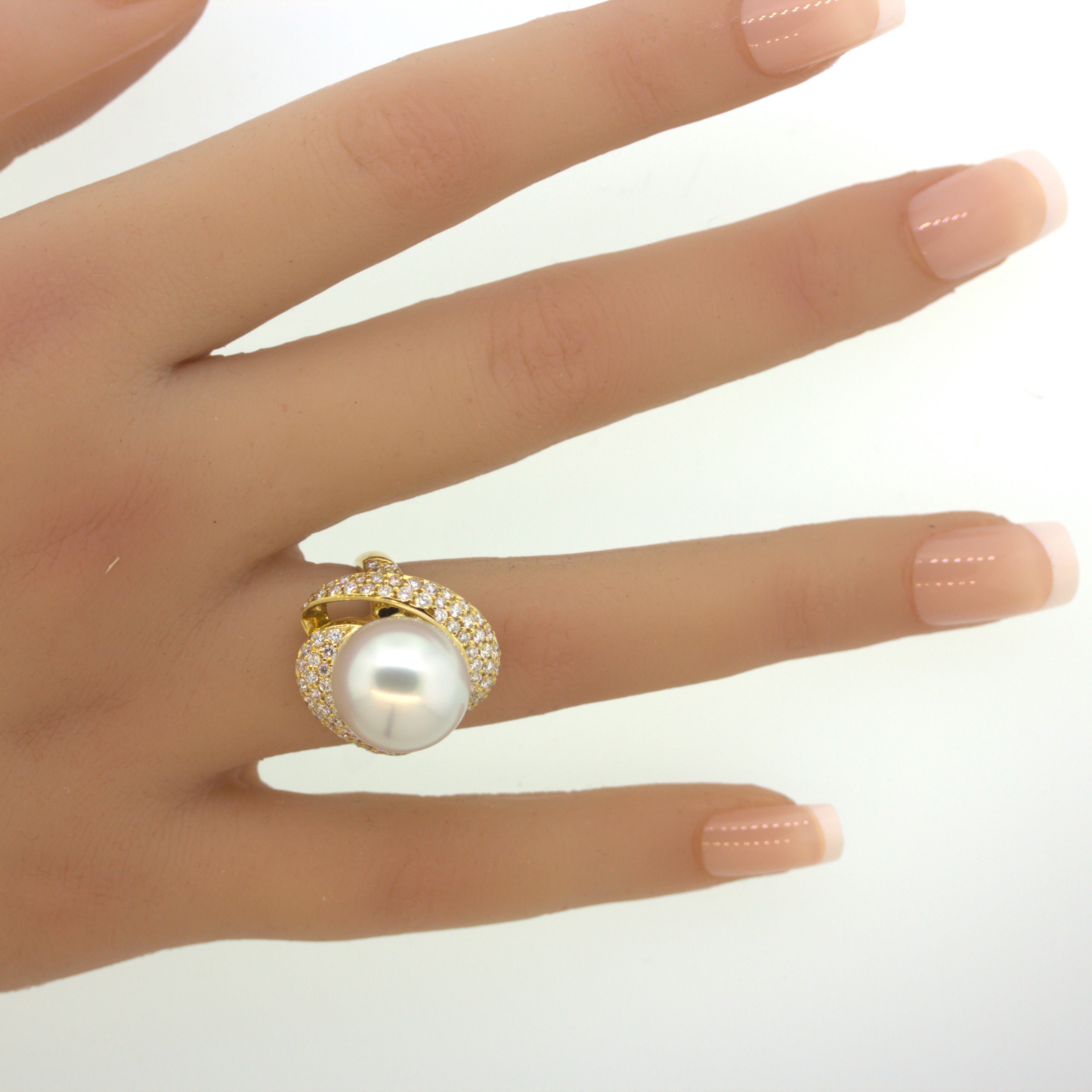 14mm South Sea Pearl Diamond Gold Ring