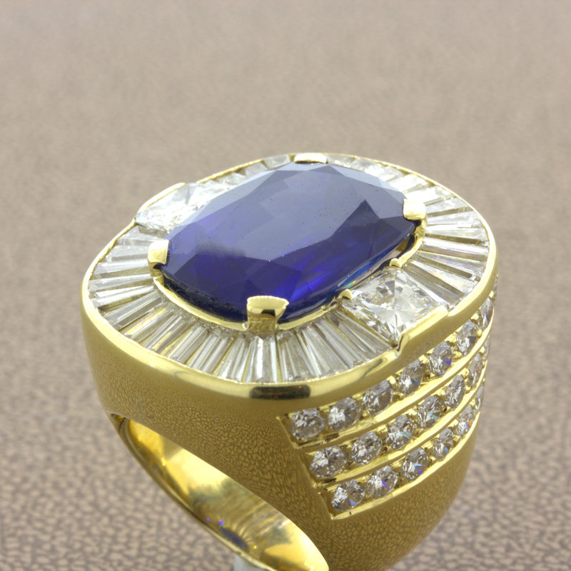 19.36 Carat Ceylon Sapphire Diamond 18K Yellow Gold Cocktail Ring, GIA Certified