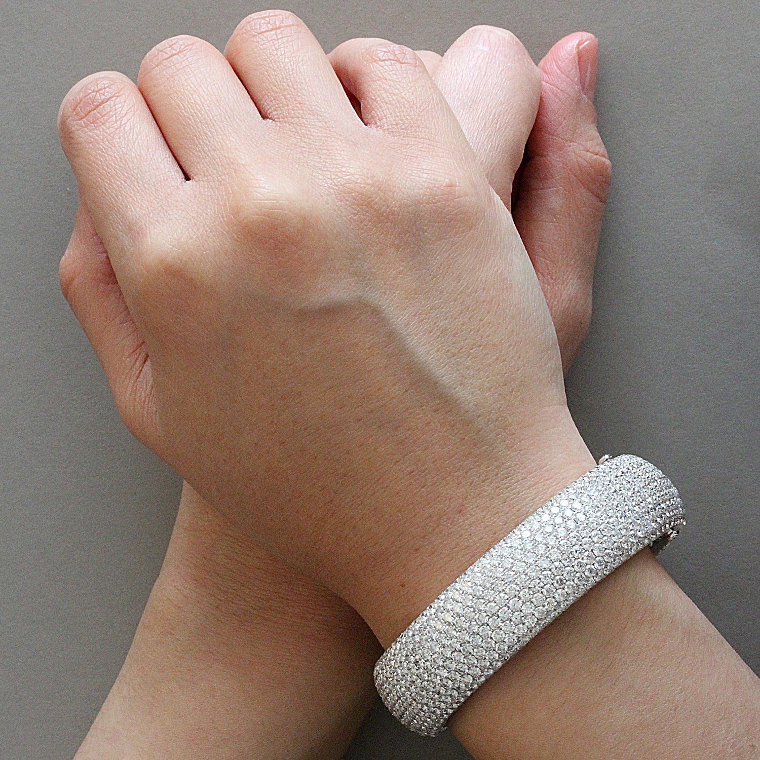 80 Carats Diamond Collection Gold Bracelet