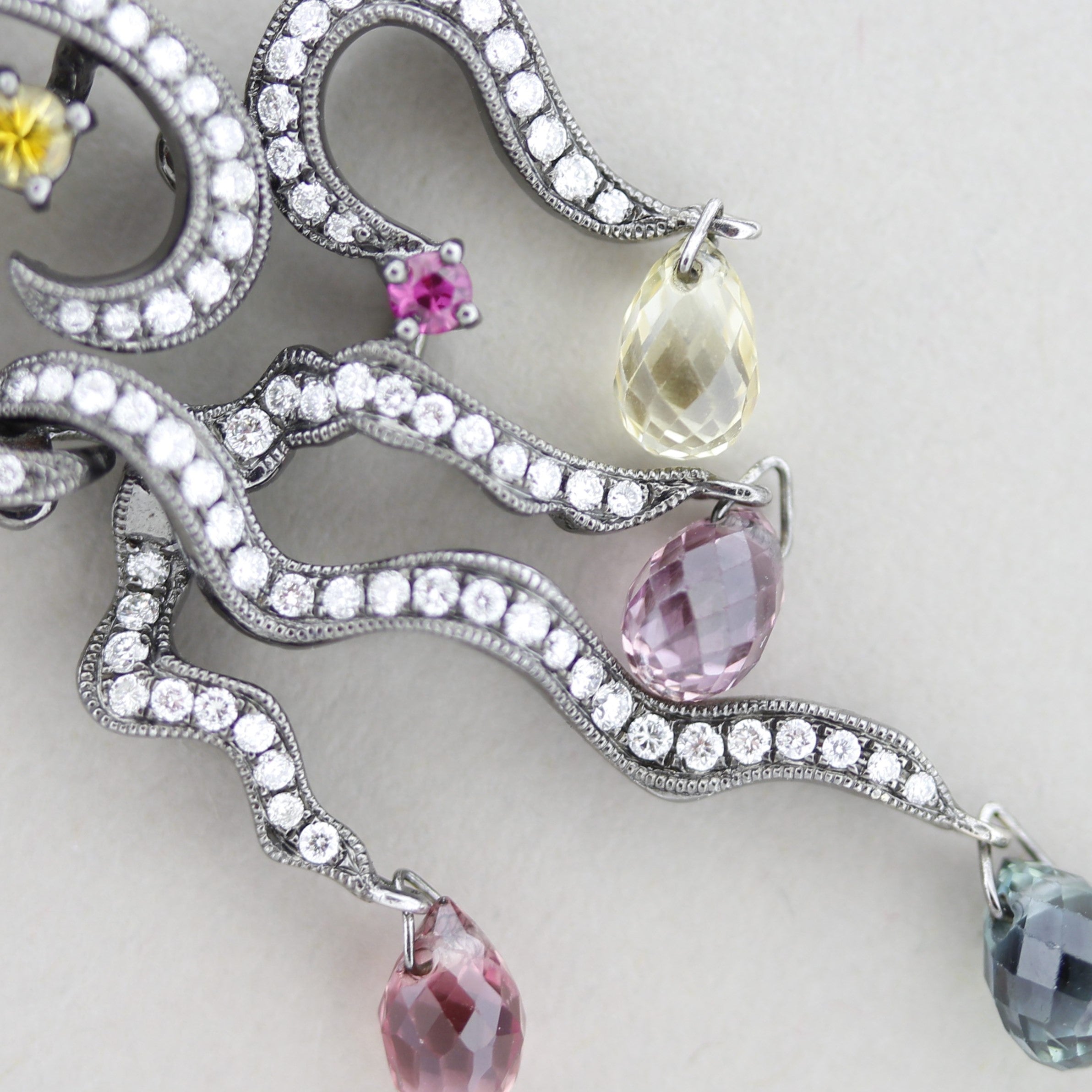 Impressive Sapphire Diamond Gold Briolette Drop Brooch