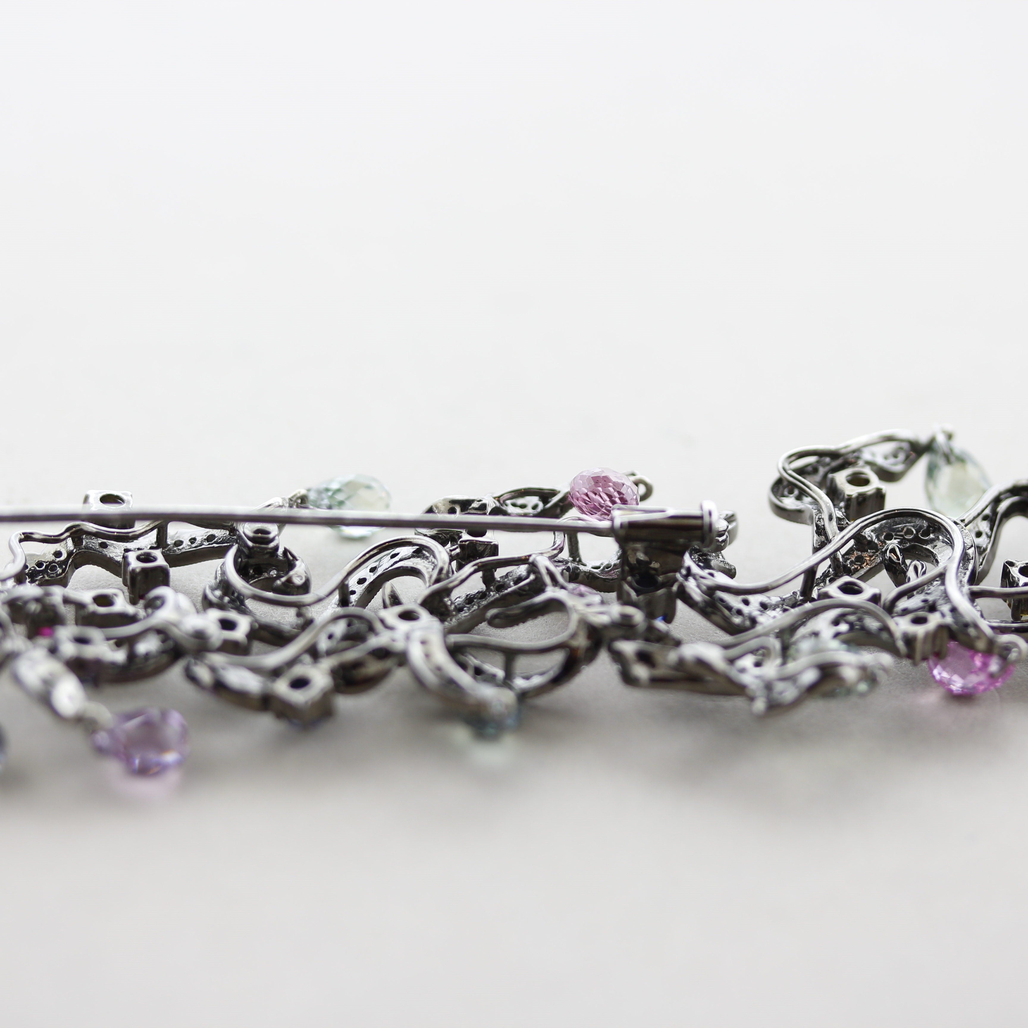 Impressive Sapphire Diamond Gold Briolette Drop Brooch