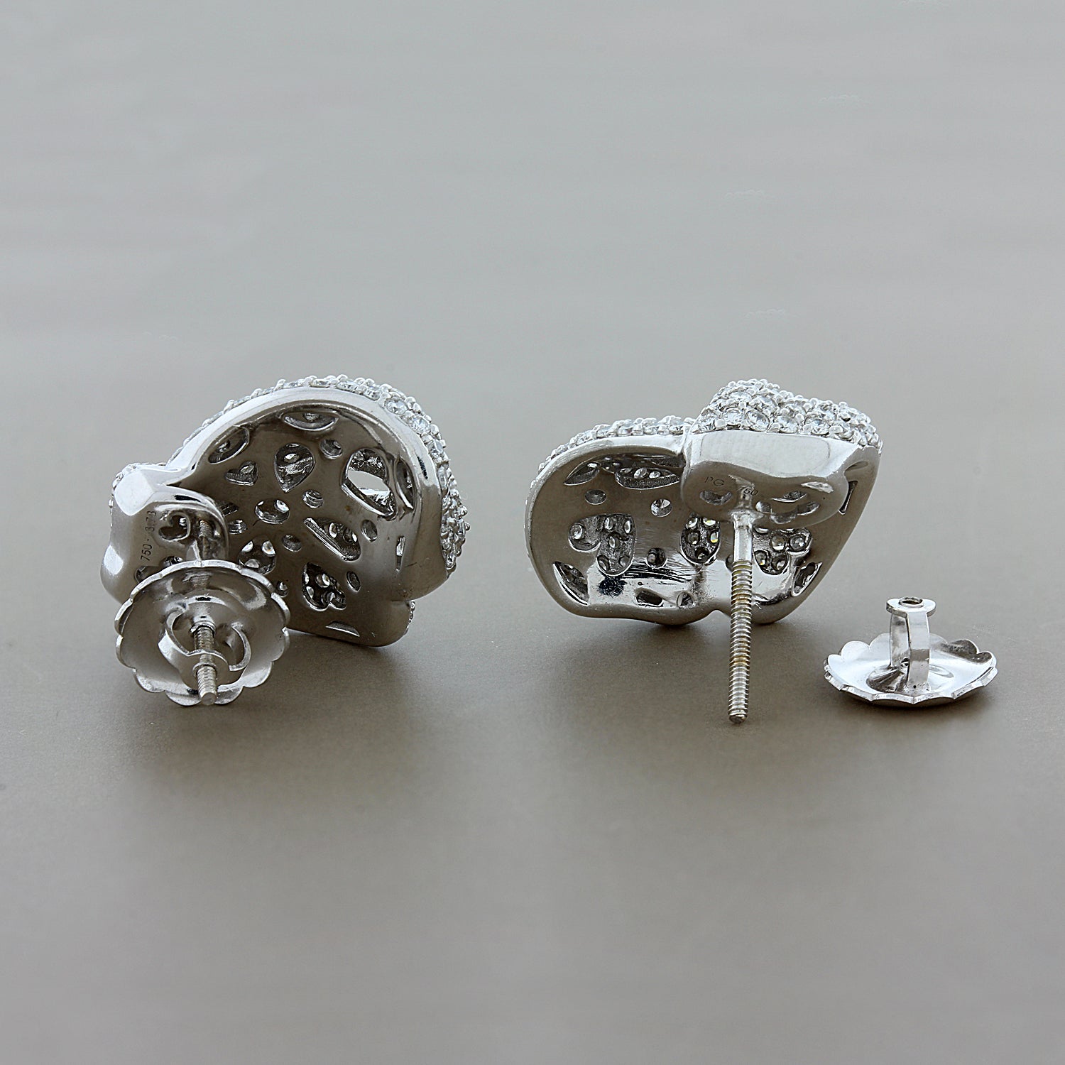 Modern Diamond Gold Earrings