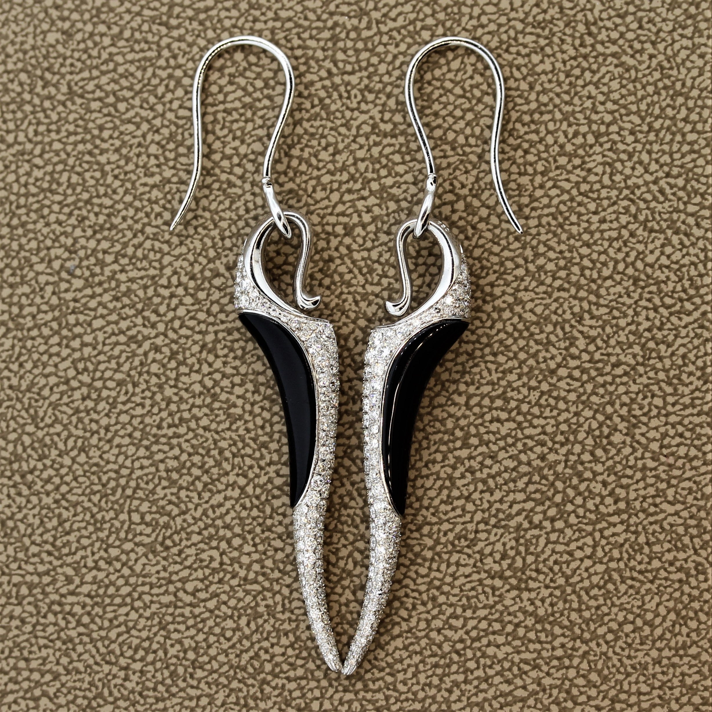 Diamond Black-Onyx Gold Drop Earrings