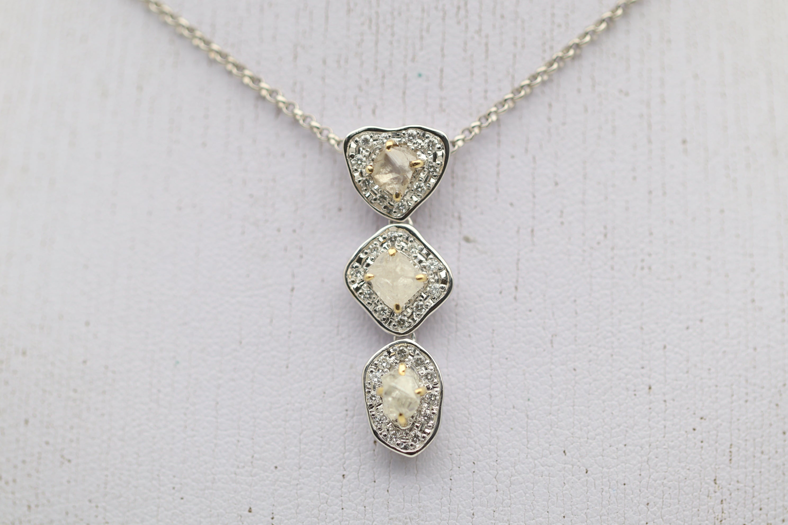Rough-Diamond Diamond Gold Drop Pendant