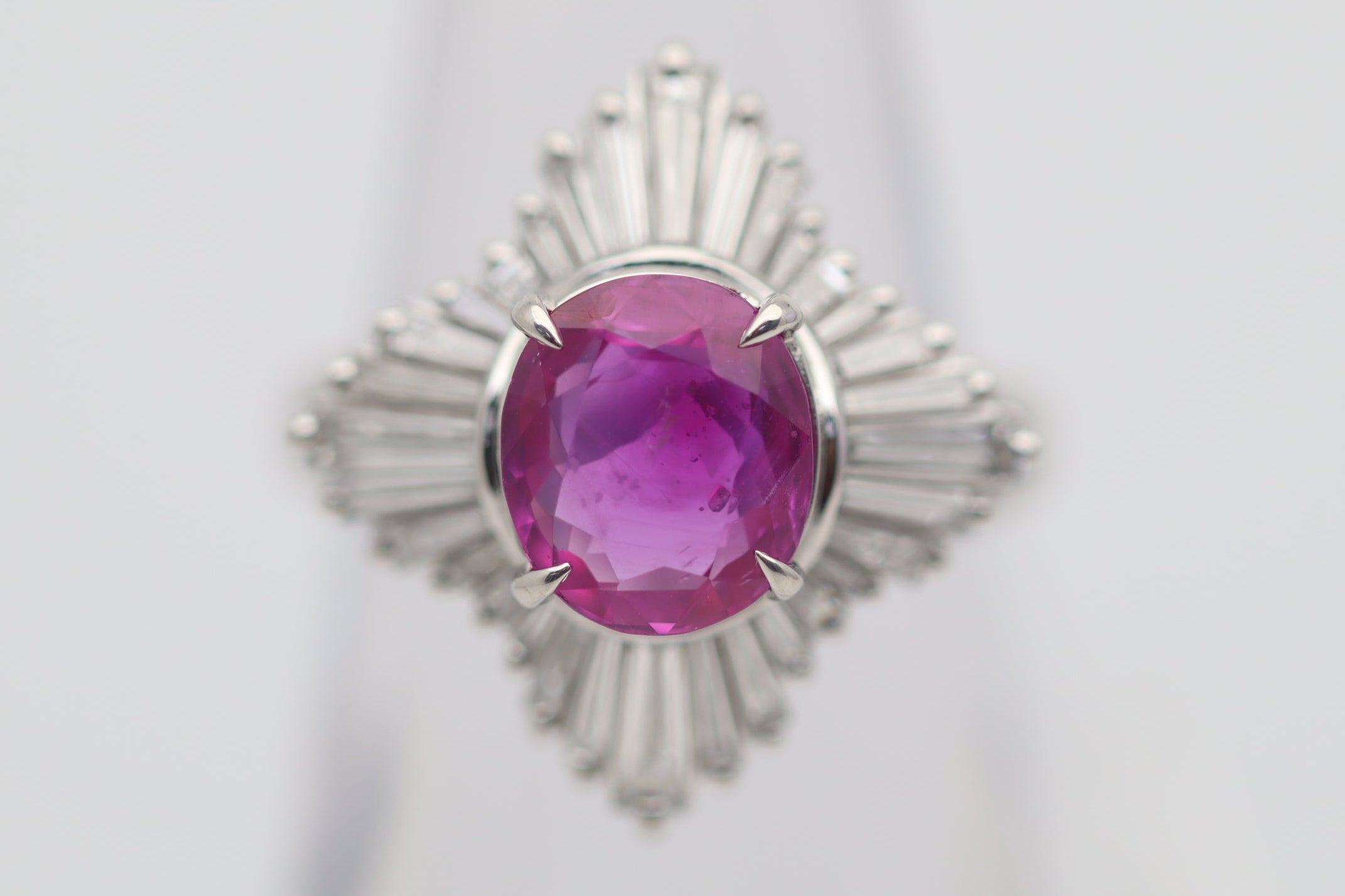 2.84 Carat Burmese Pink-Sapphire Diamond Platinum Ring, GIA Certified No-Heat