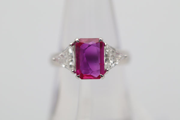 2.31 Carat Burmese Ruby Diamond Platinum 3-Stone Ring, GIA Certified