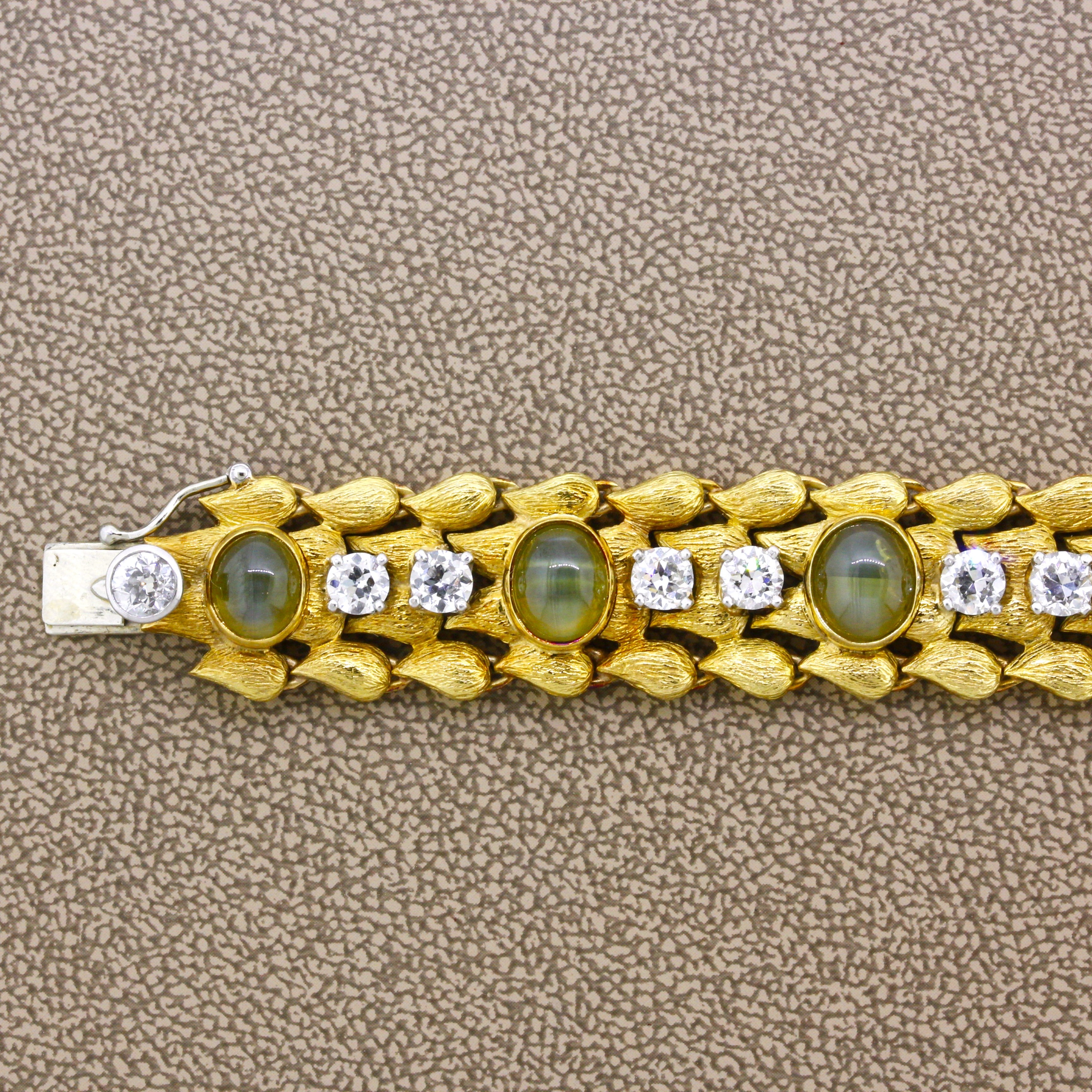 Julius Cohen Cats Eye Chrysoberyl Diamond Gold Bracelet
