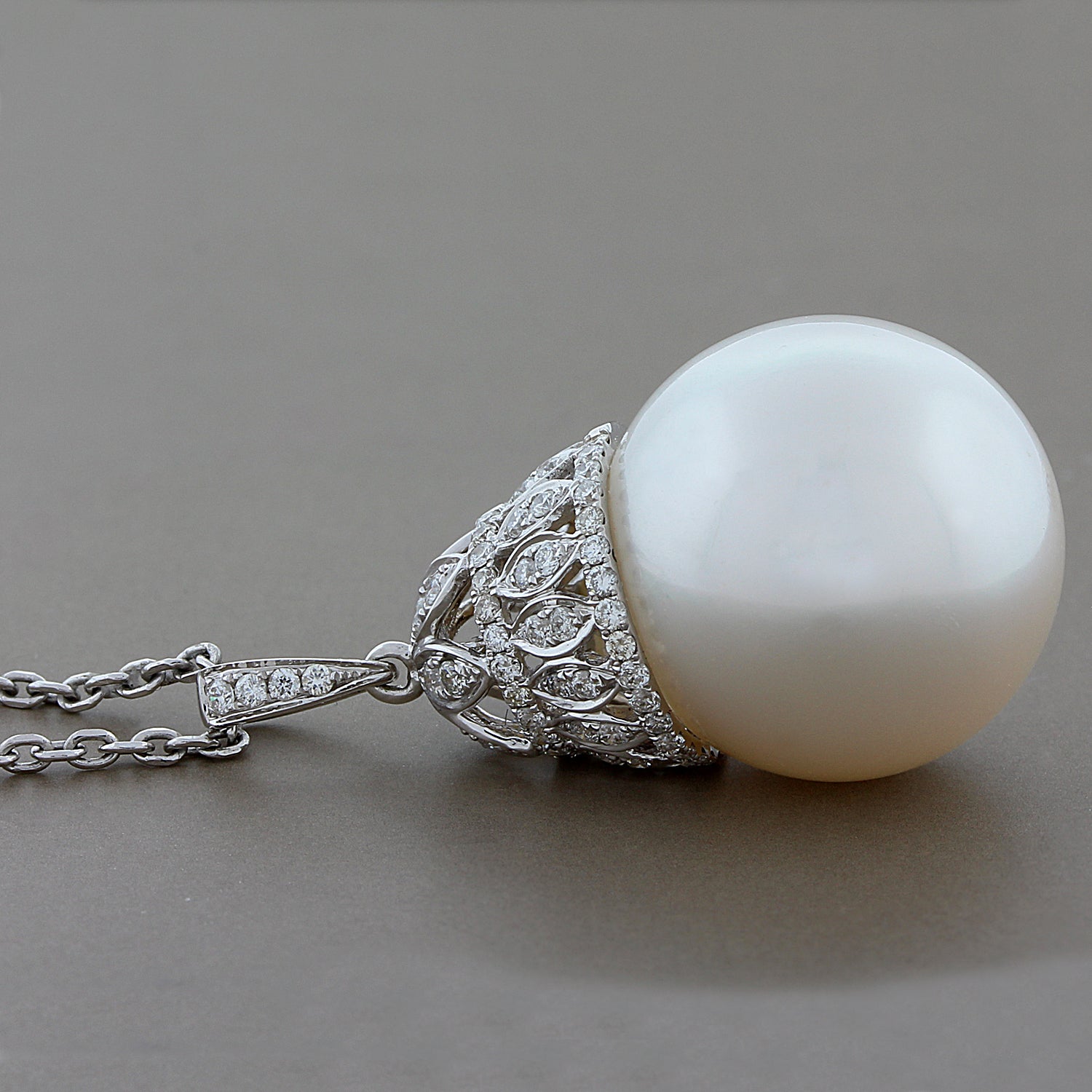 South Sea Pearl Diamond Gold Pendant