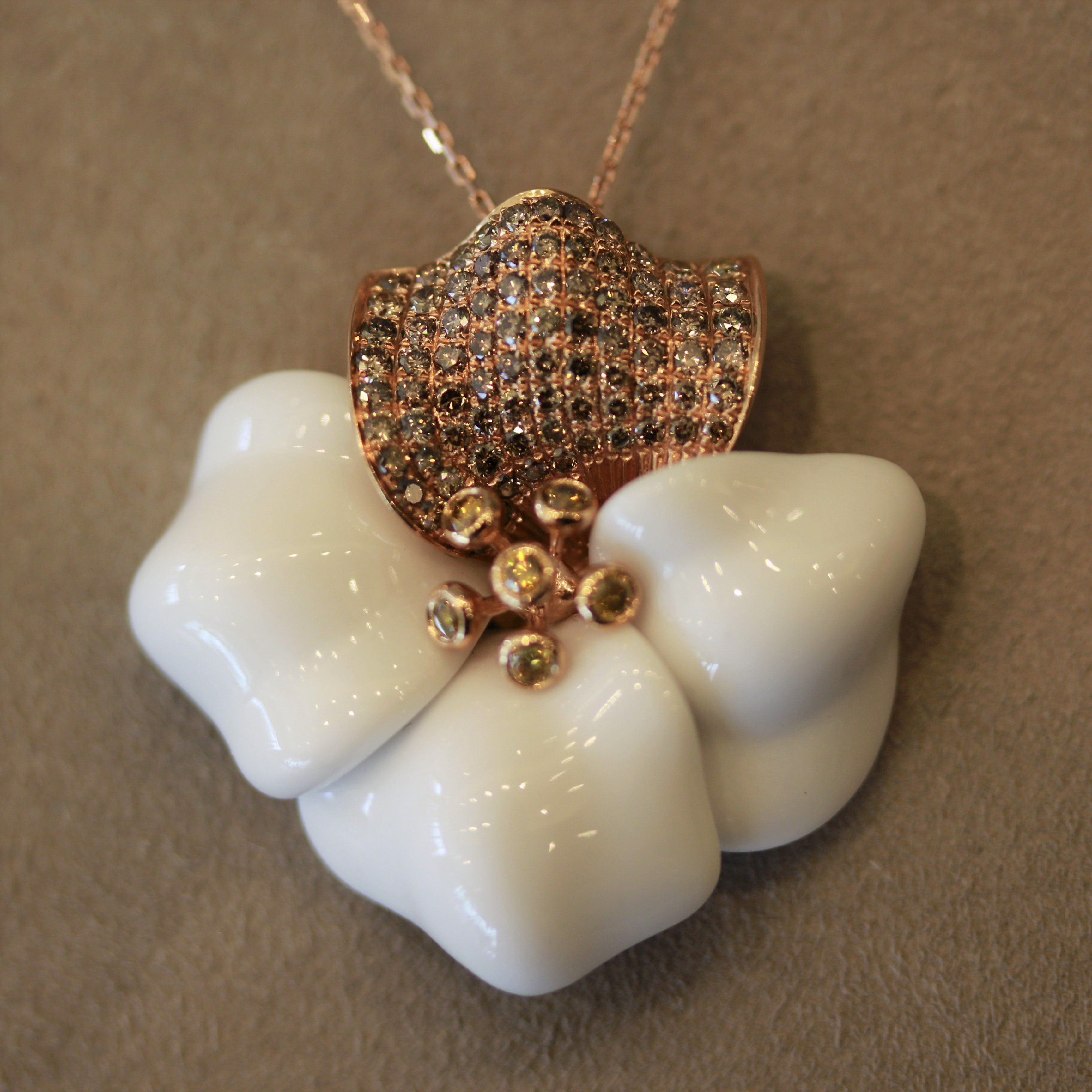 White Onyx Diamond Gold Flower Pendant Necklace