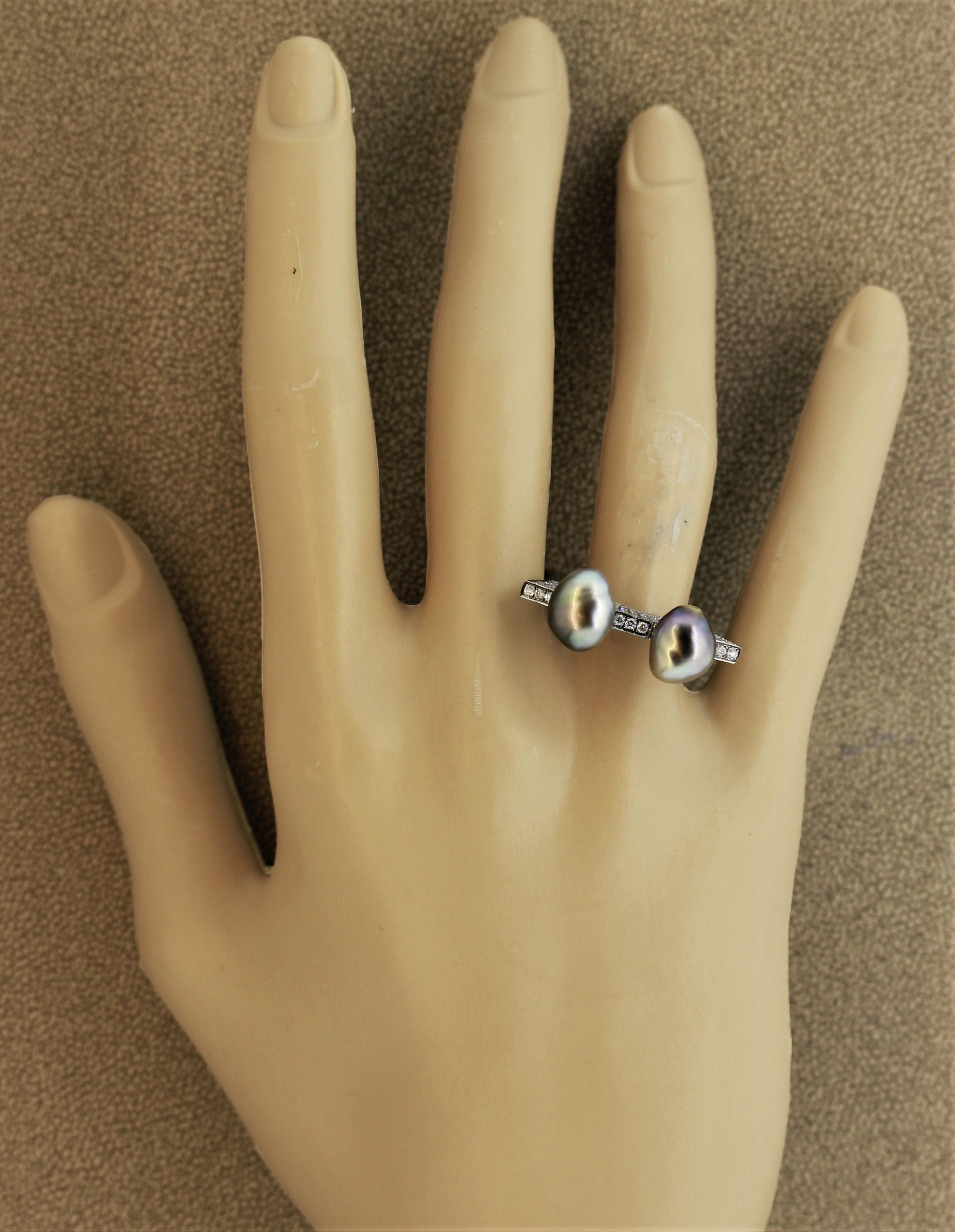 Modern Tahitian Pearl Diamond Gold Slim Slice Ring