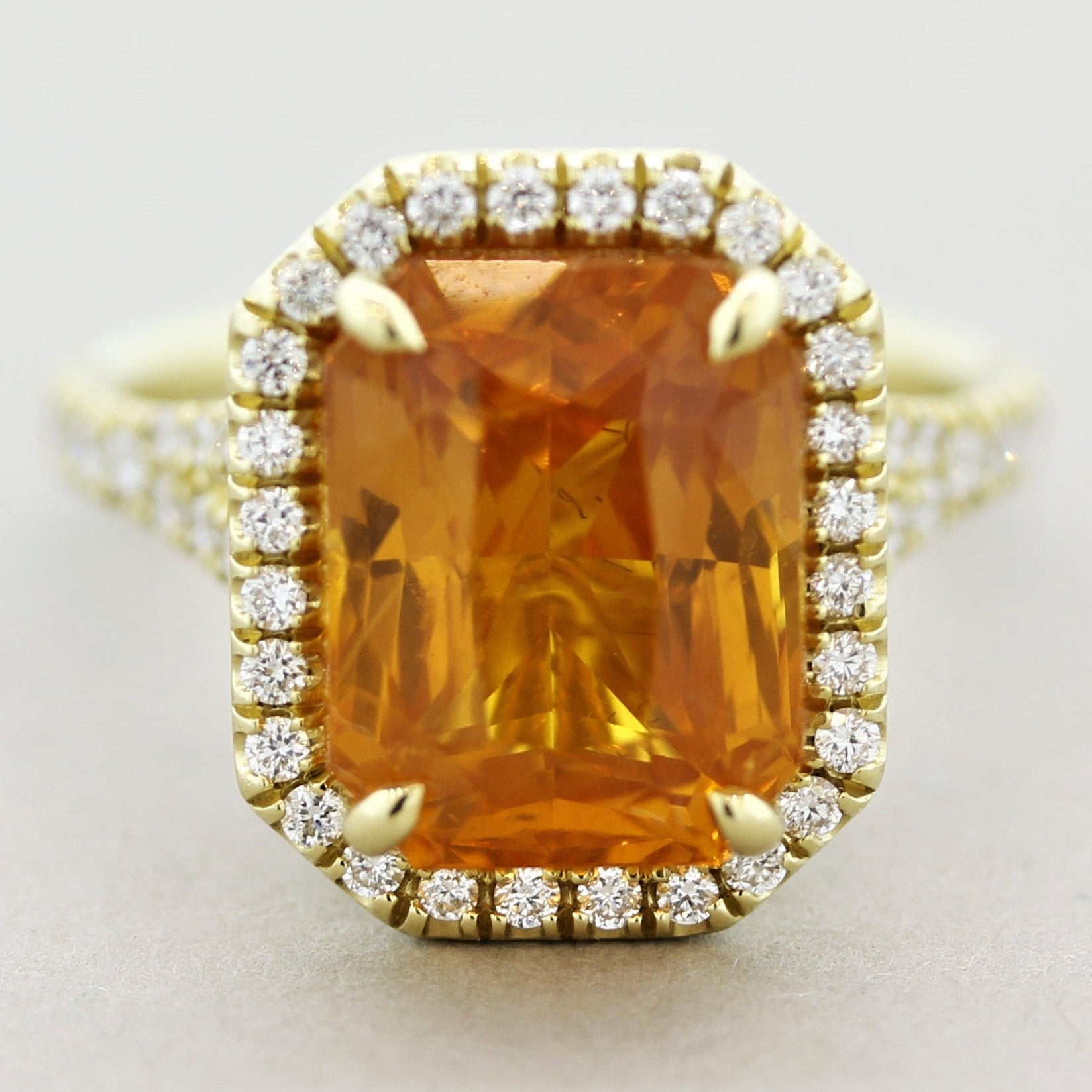 Fancy Orange Sapphire Diamond Gold Ring, GIA Certified