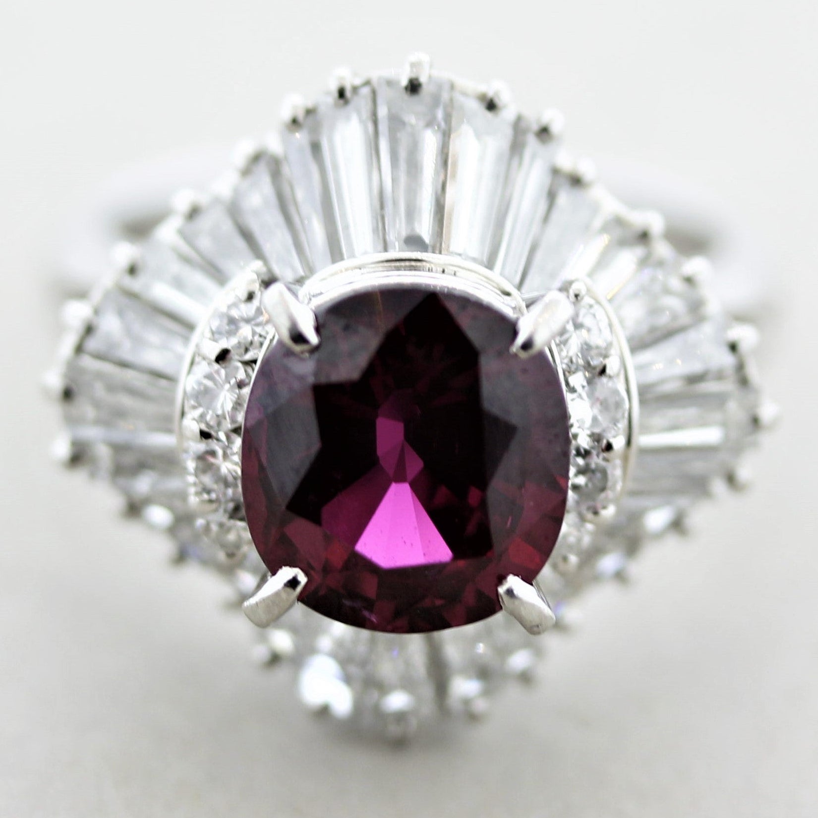 Exceptionally Fine No-Heat Ruby Diamond Platinum Ring, GIA Certified