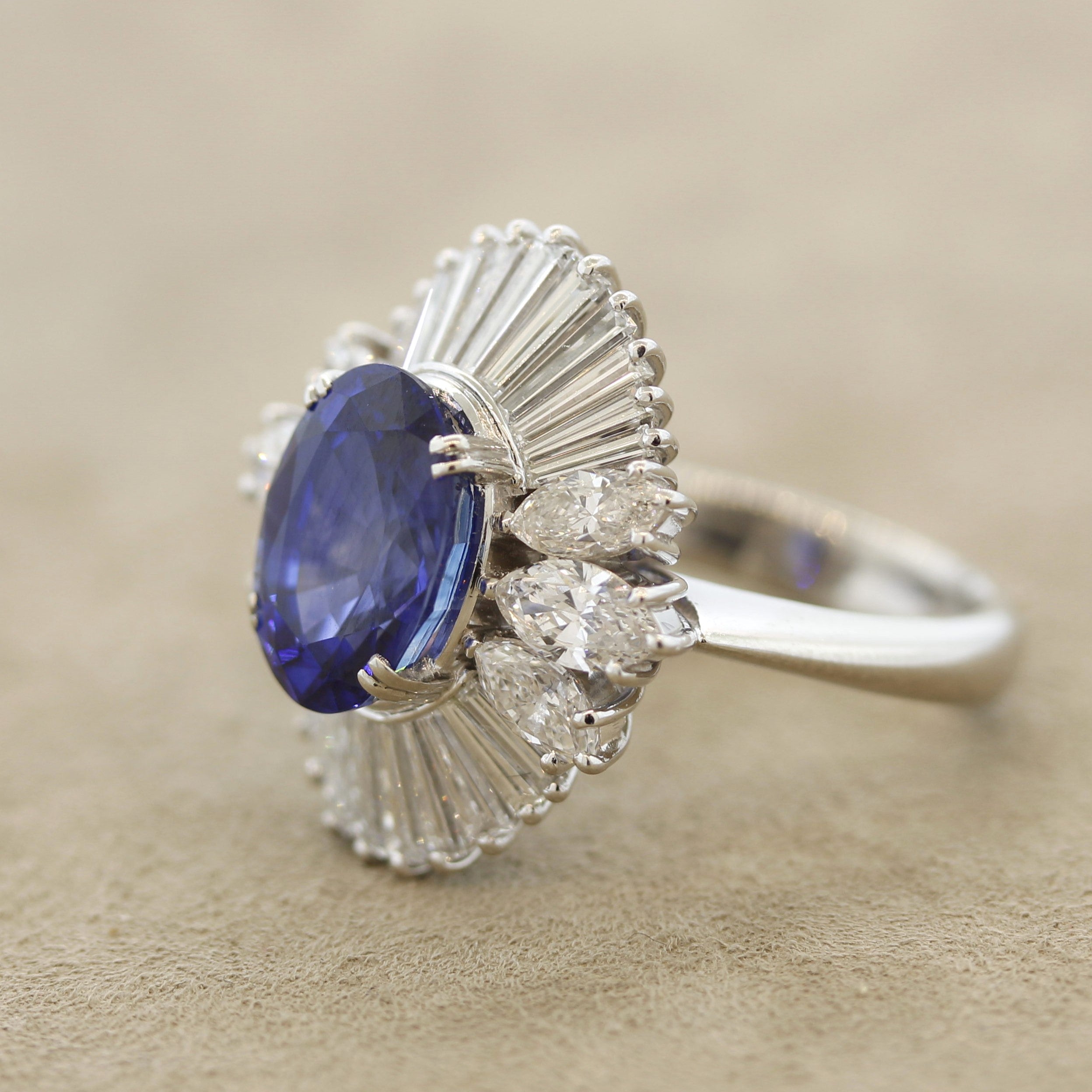 Blue Sapphire Diamond Platinum Ring, GIA Certified