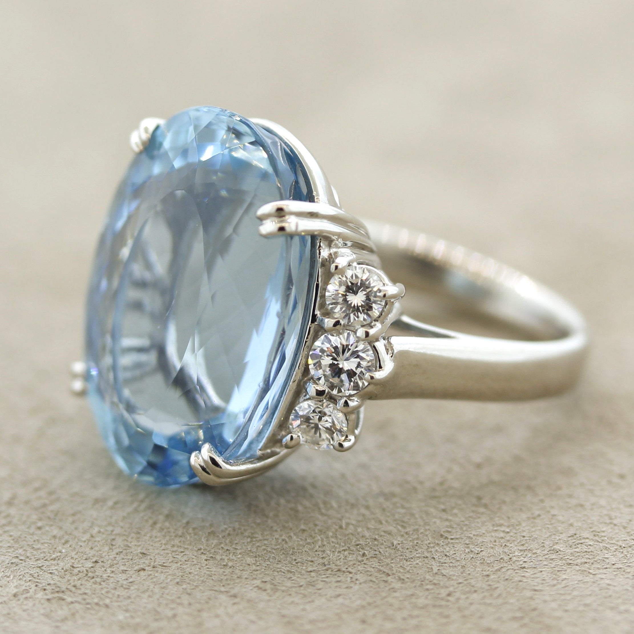 Aquamarine Diamond Platinum Ring