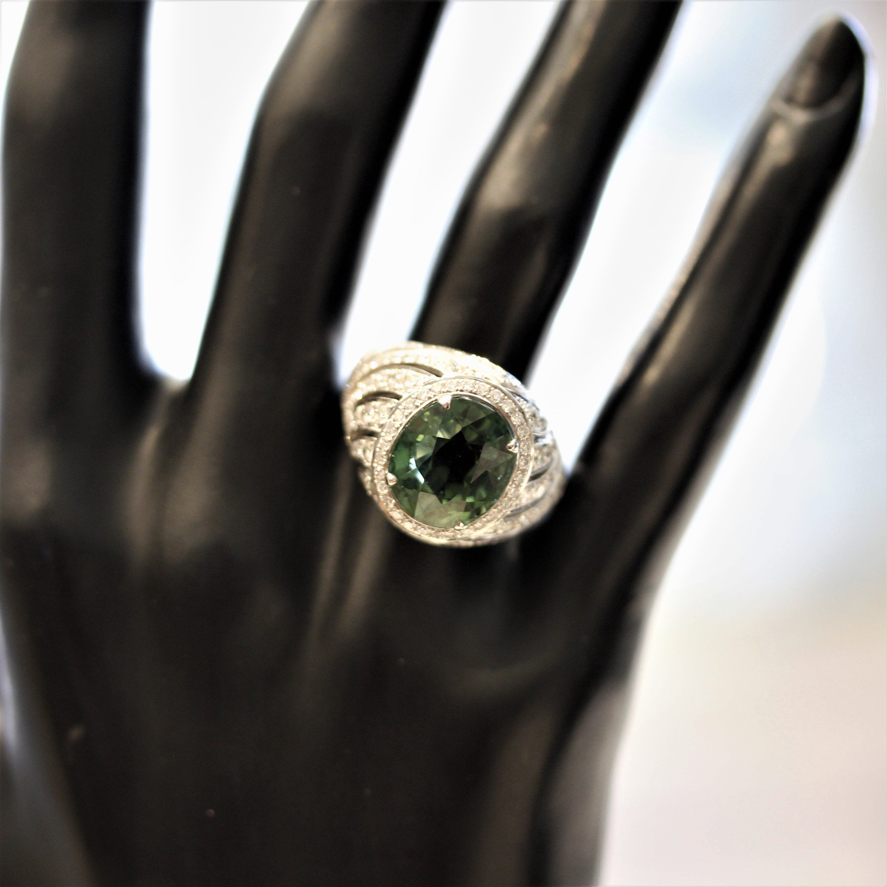 Sublime Paraiba Tourmaline Diamond Gold Domed Ring