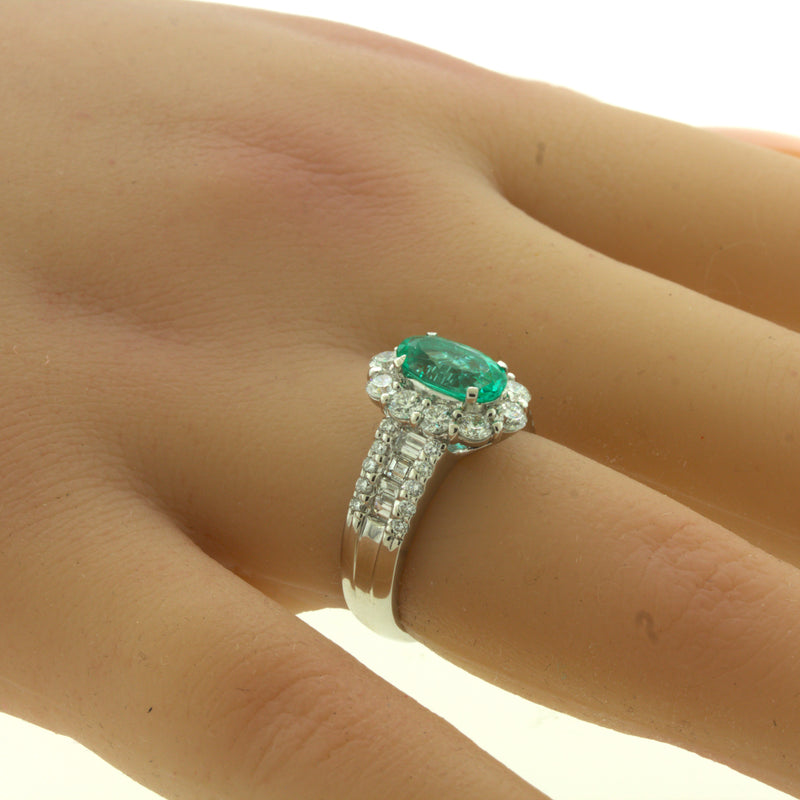 1.22 Carat Brazilian Paraiba Tourmaline Diamond Platinum Ring, GIA Certified