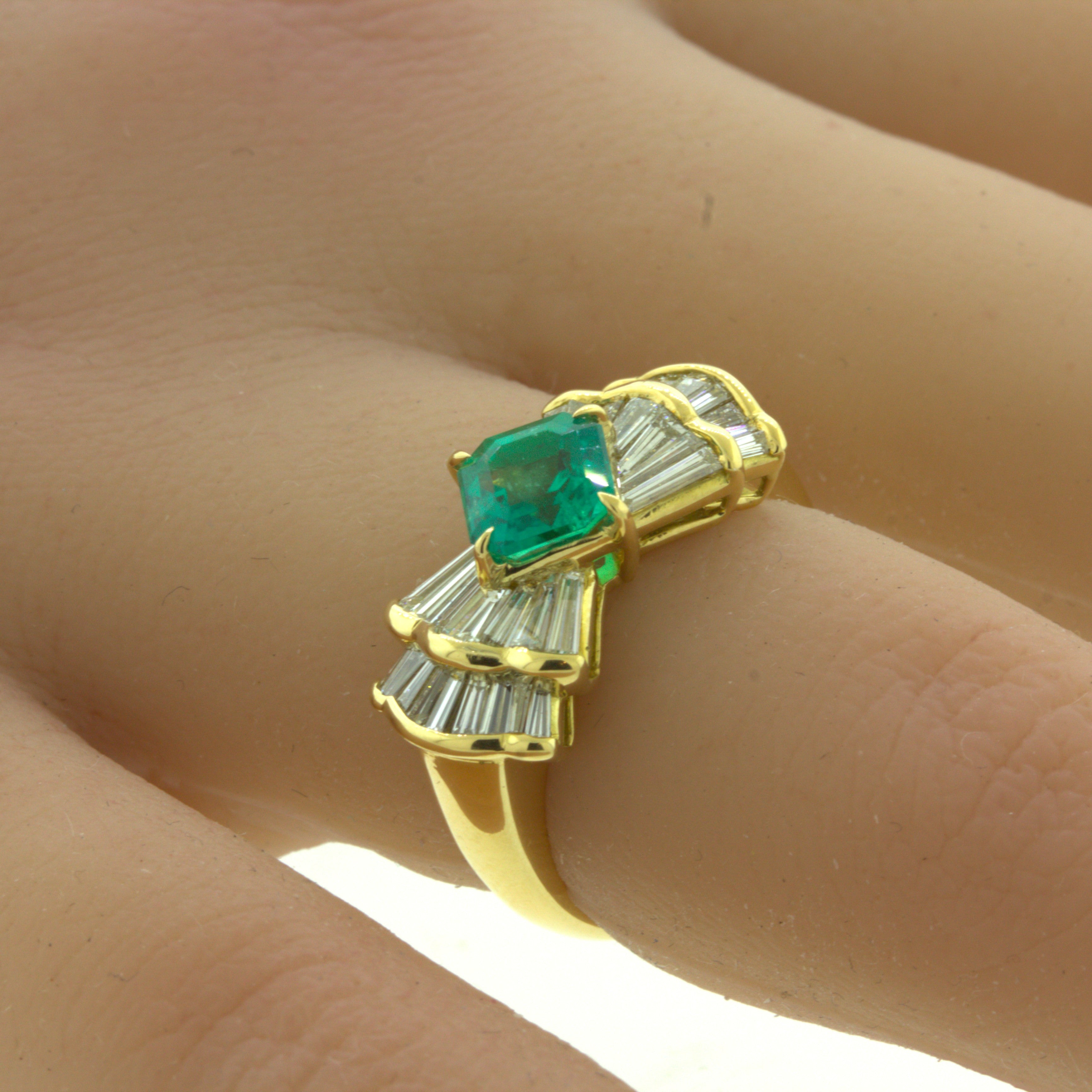 1.00 Carat Gem Emerald Diamond 18K Yellow Gold Ring