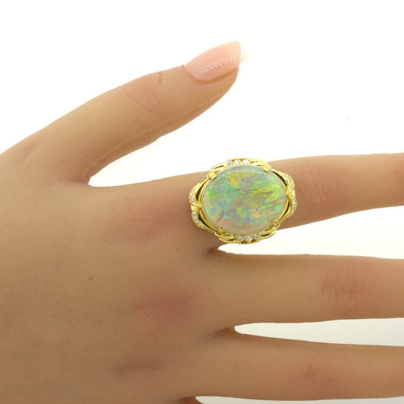 Australian Crystal Opal Diamond 18K Yellow Gold Cocktail Ring