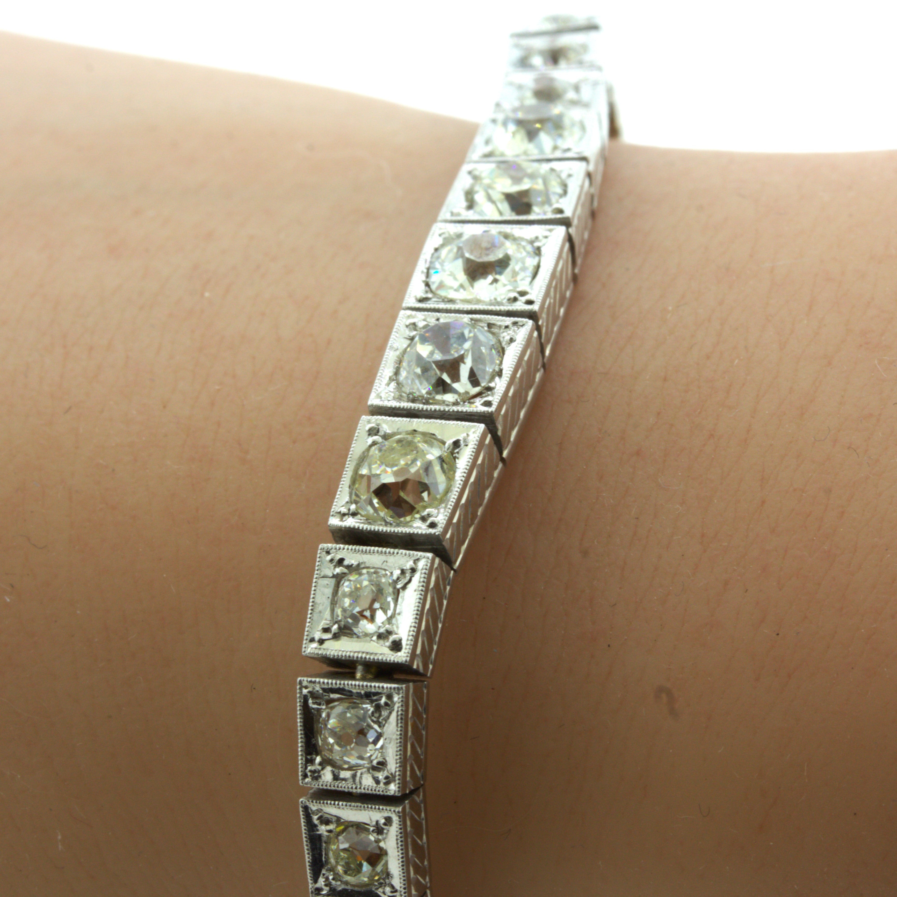 Art Deco Diamond Platinum Tennis Bracelet