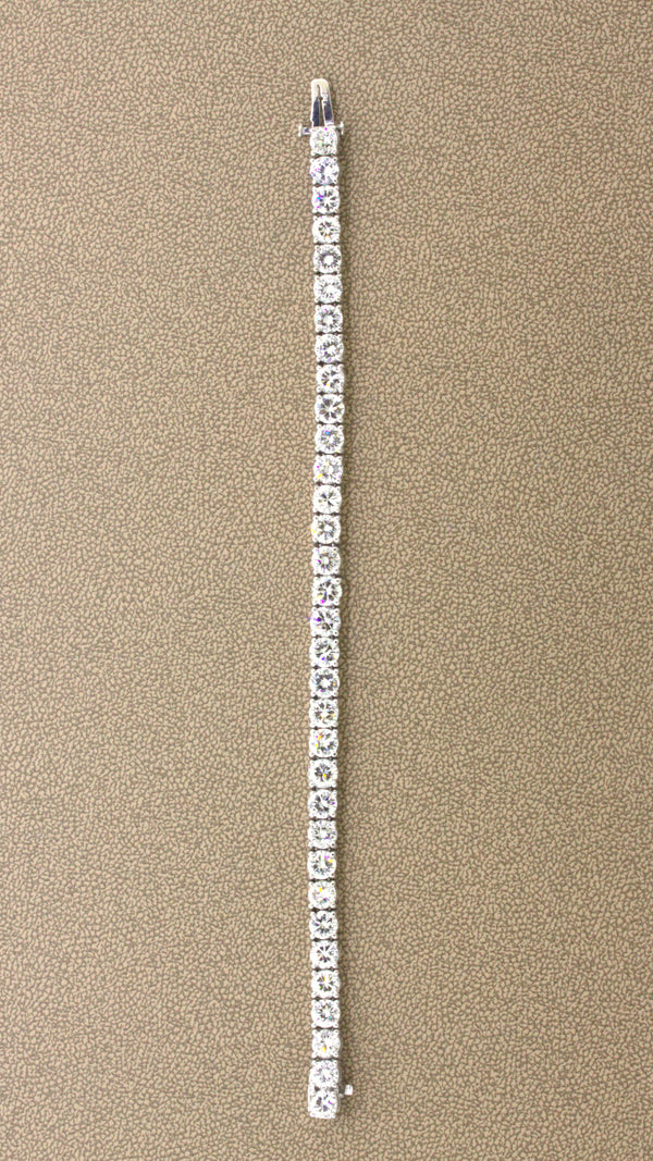 16.30 Carat Diamond 18k White Gold Tennis Bracelet