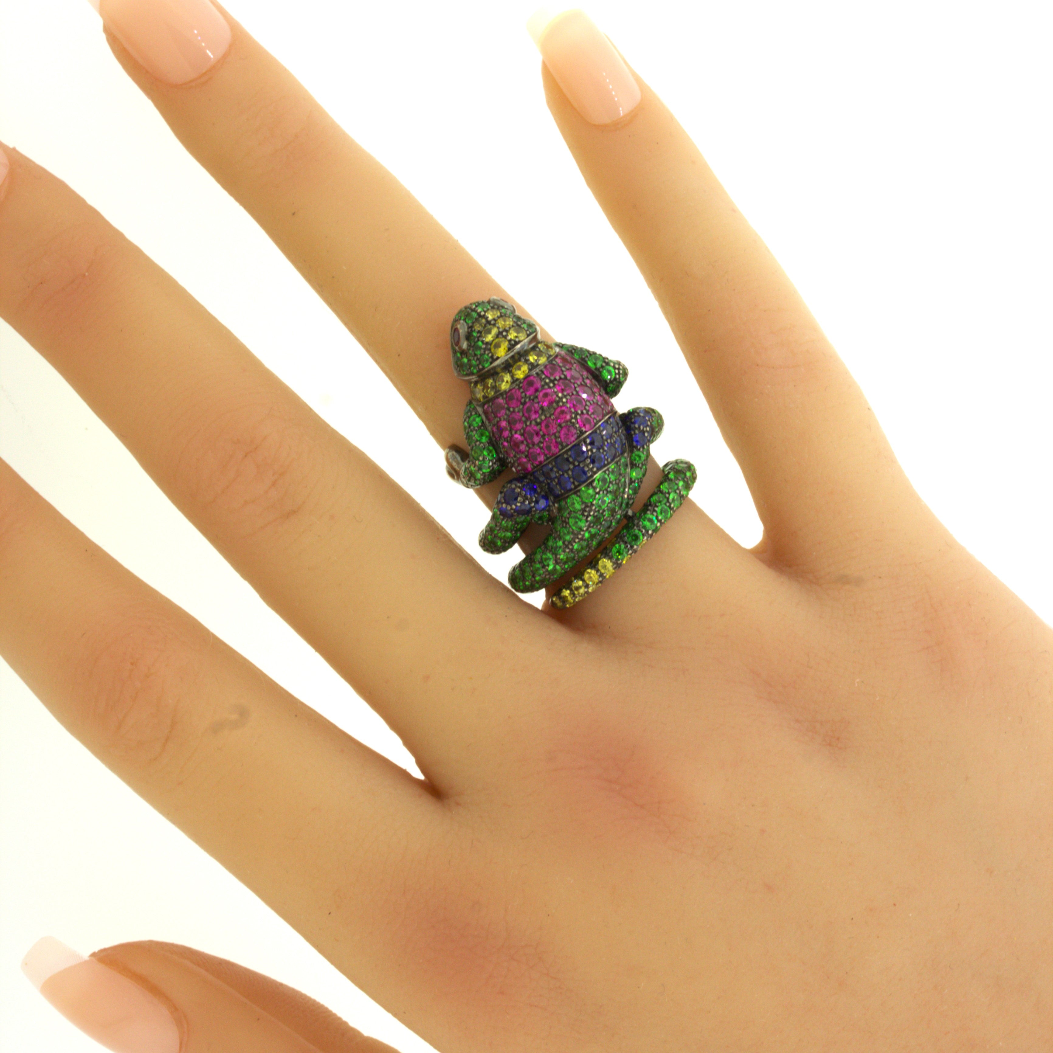 Boucheron “Masy the Chameleon” Tsavorite Sapphire Ruby Gold Animal Ring, French