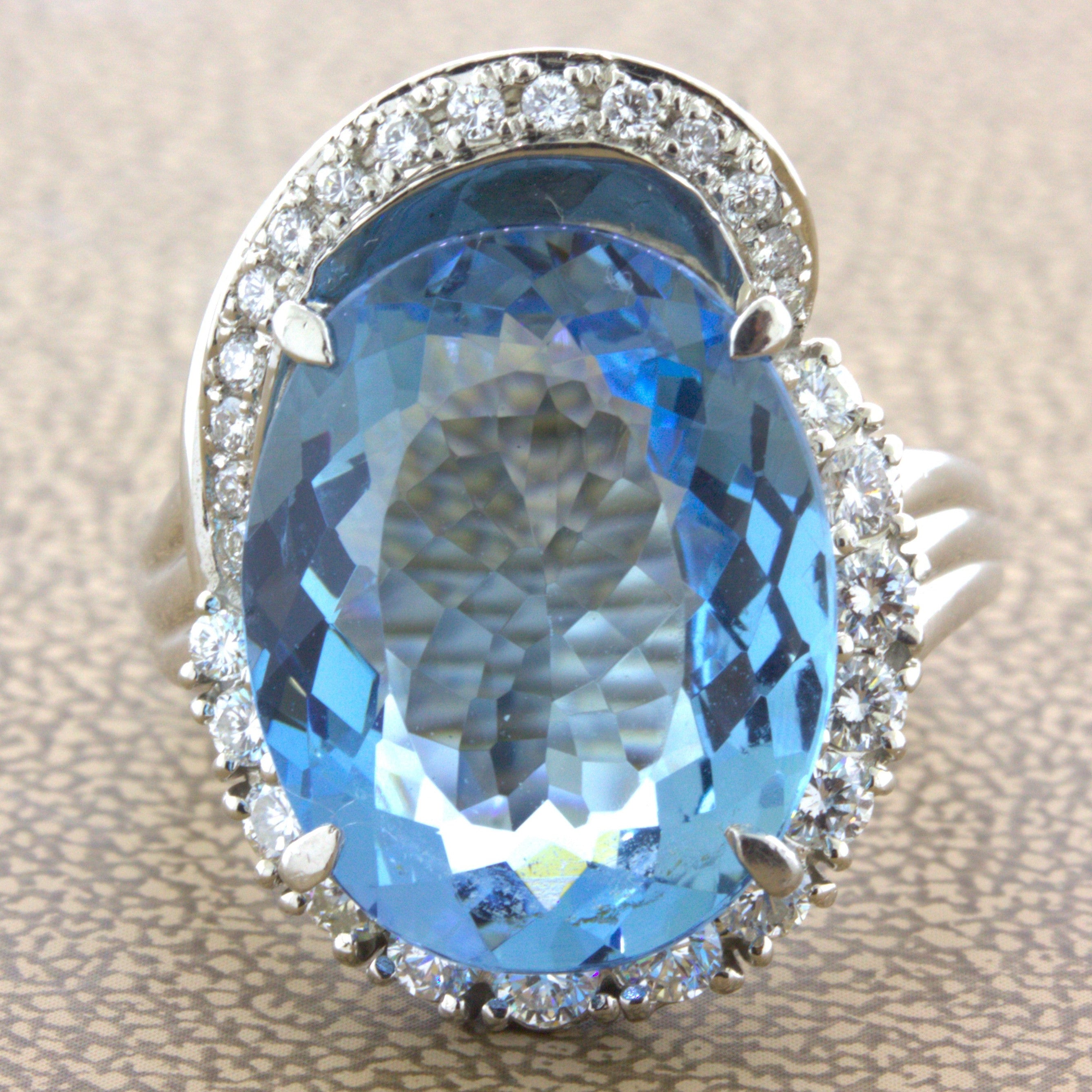9.09 Carat Aquamarine Diamond Platinum Ring