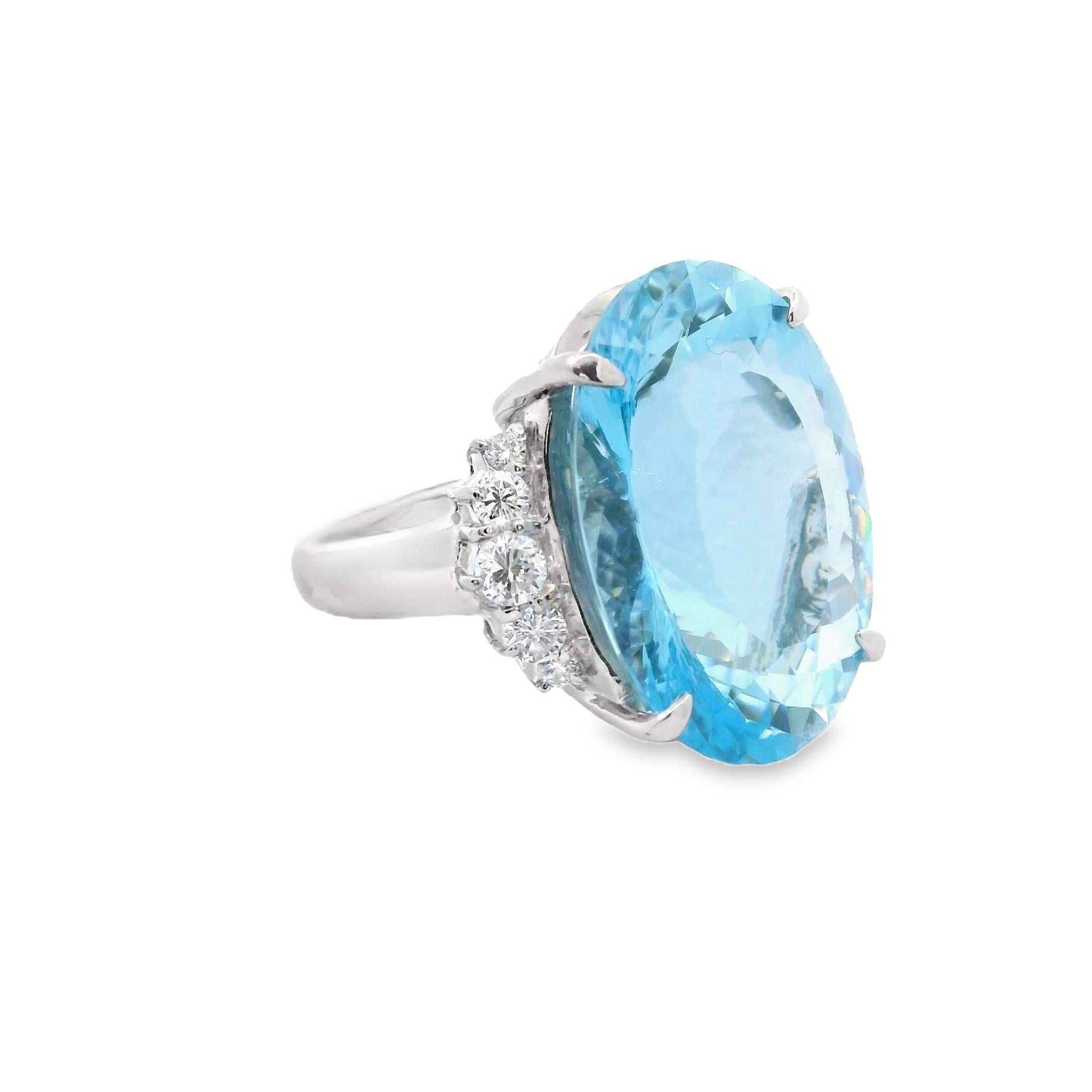 14.39 Carat Aquamarine & Diamond Platinum Ring