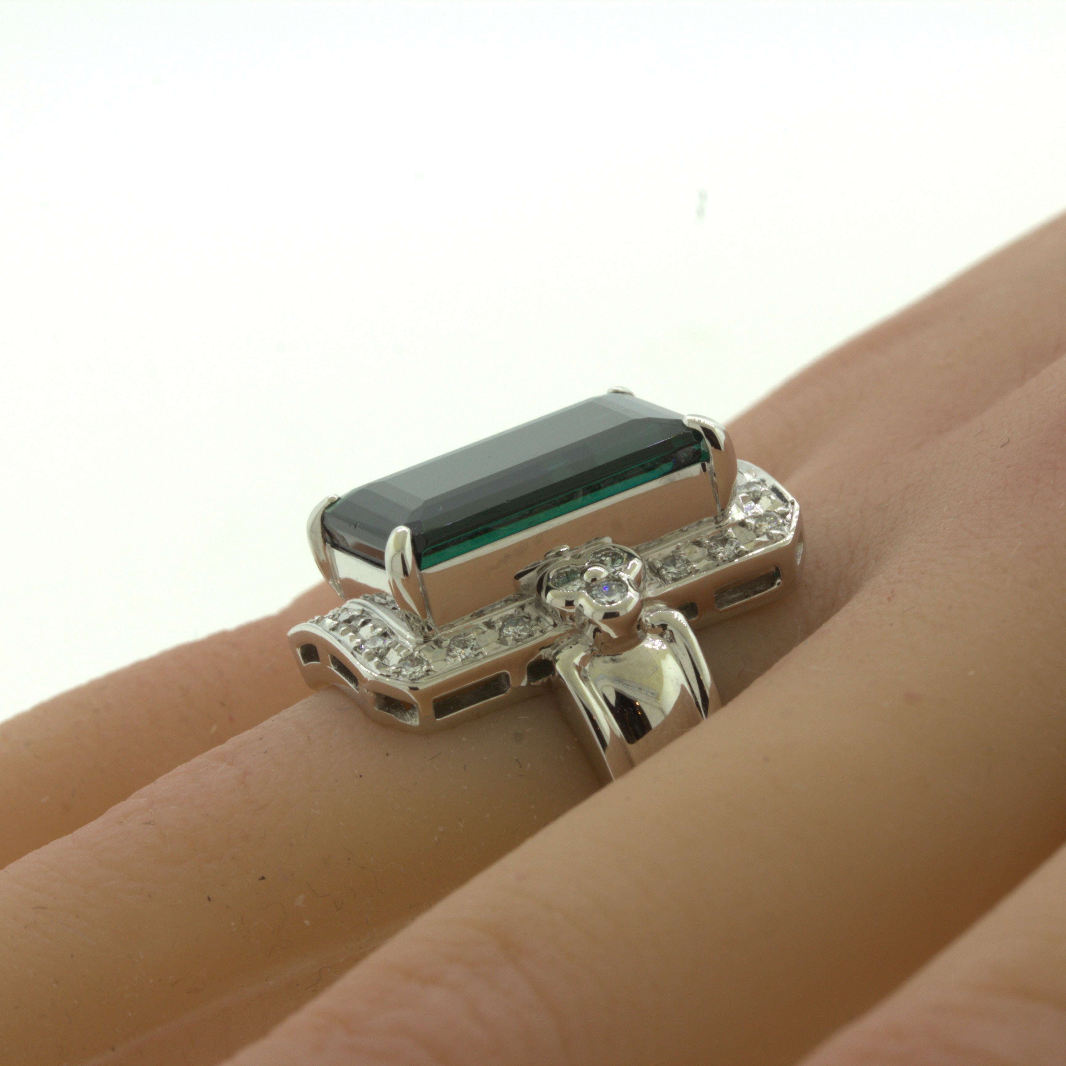 10.92 Carat Indicolite Tourmaline Diamond Platinum Cocktail Ring