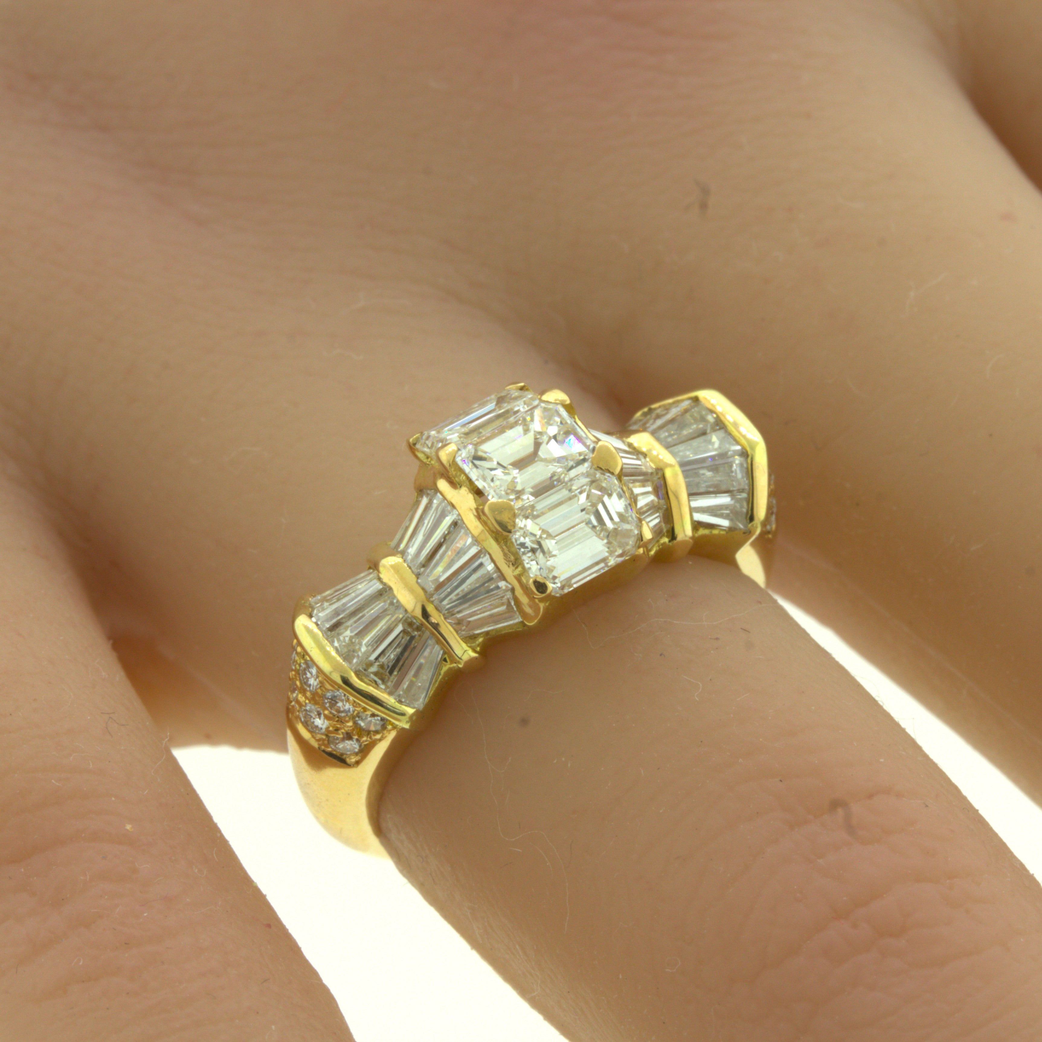 Emerald-Cut Diamond 18k Yellow Gold Band Ring