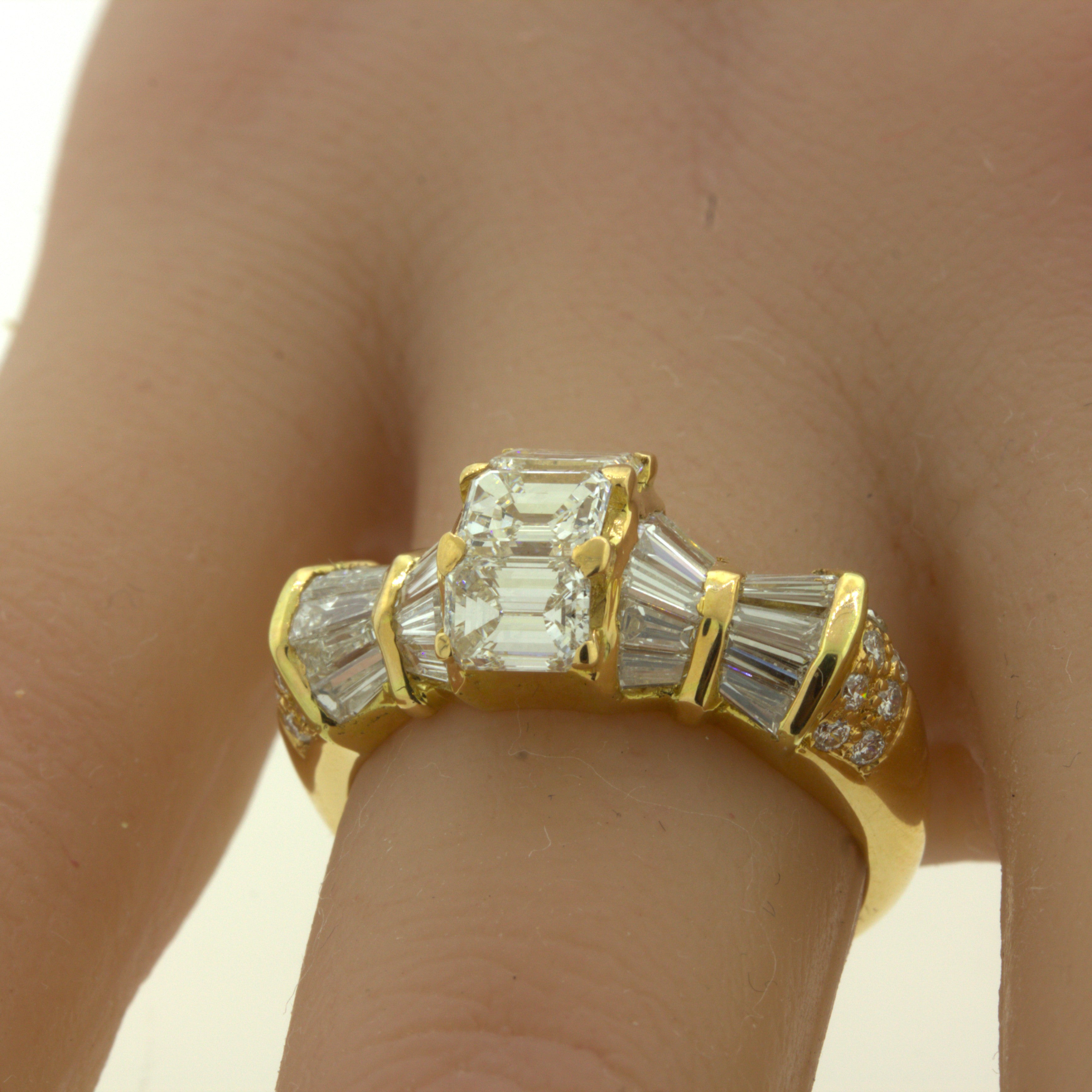 Emerald-Cut Diamond 18k Yellow Gold Band Ring