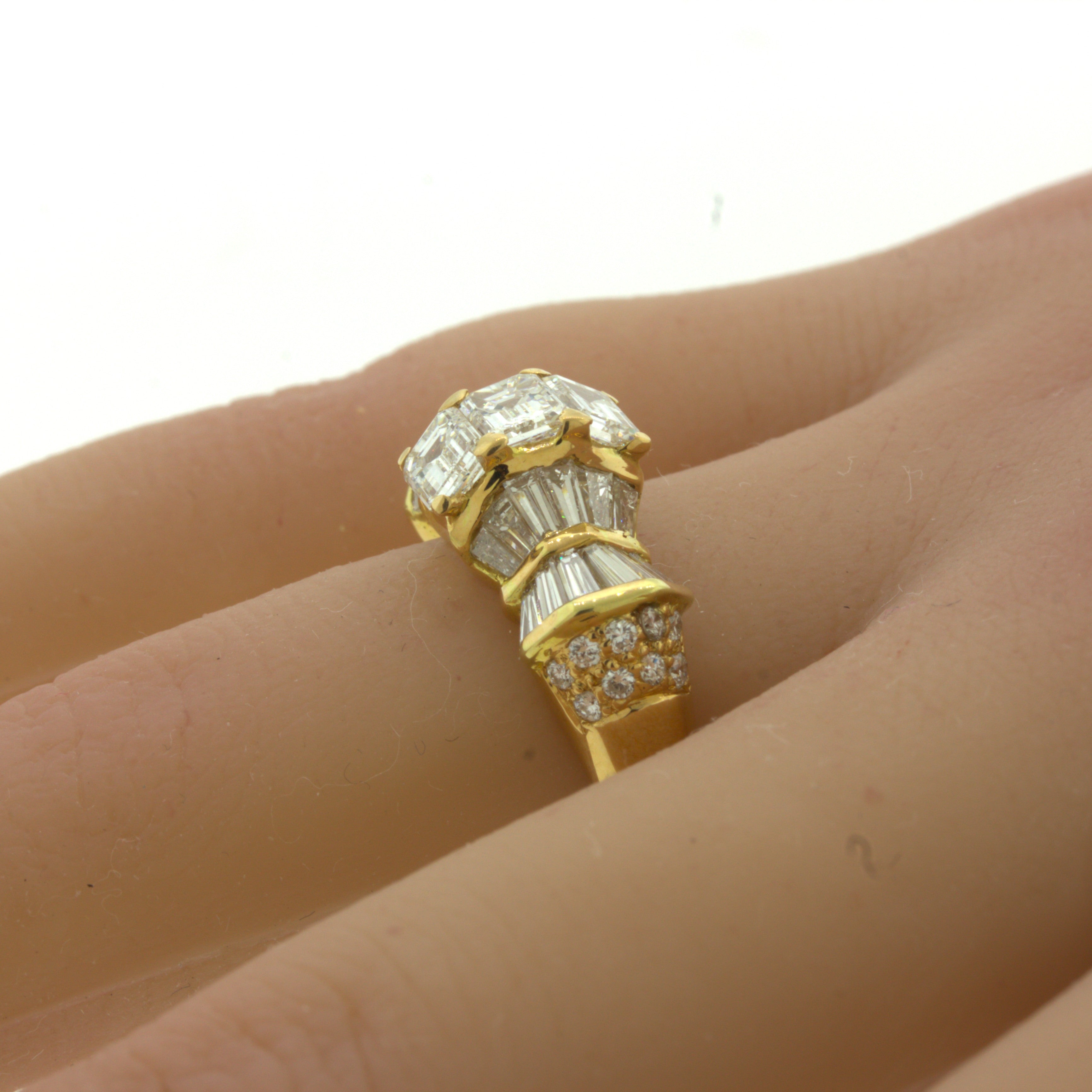 Emerald-Cut Diamond 18k Yellow Gold Band Ring