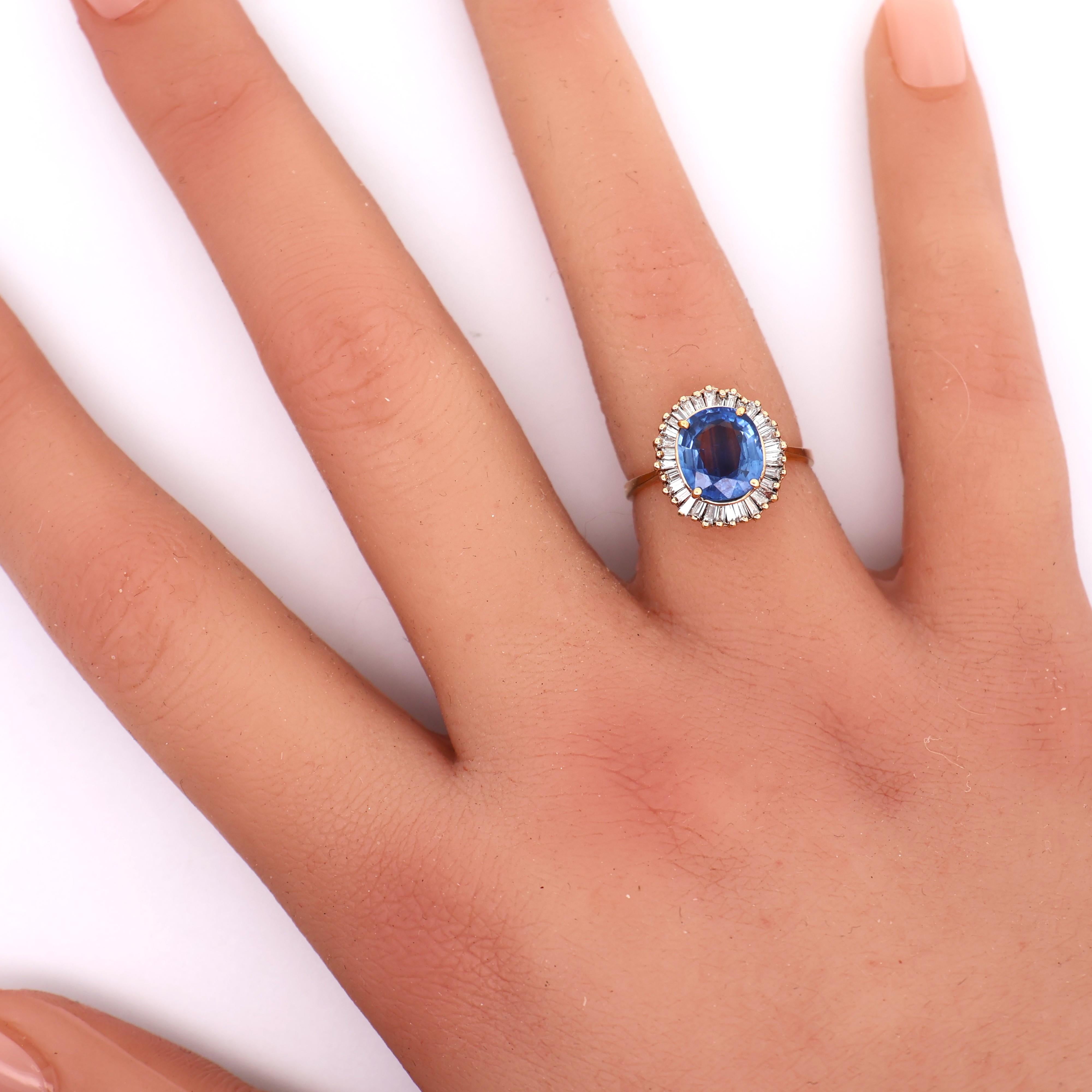 2.47 Carat Ceylon Blue Sapphire Diamond 14K Yellow Gold Halo Ring, GIA Certified