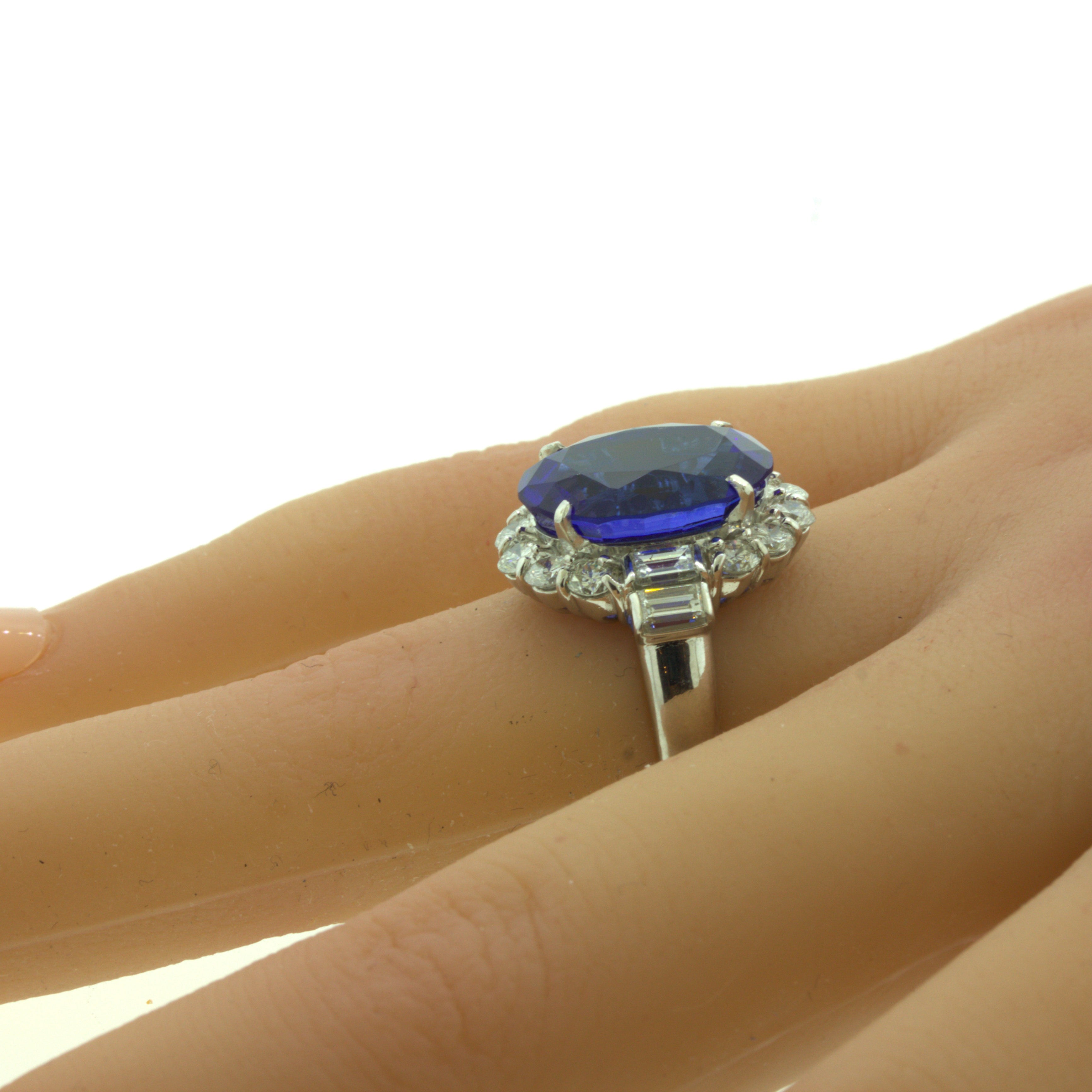 8.56 Carat Tanzanite Diamond Platinum Ring