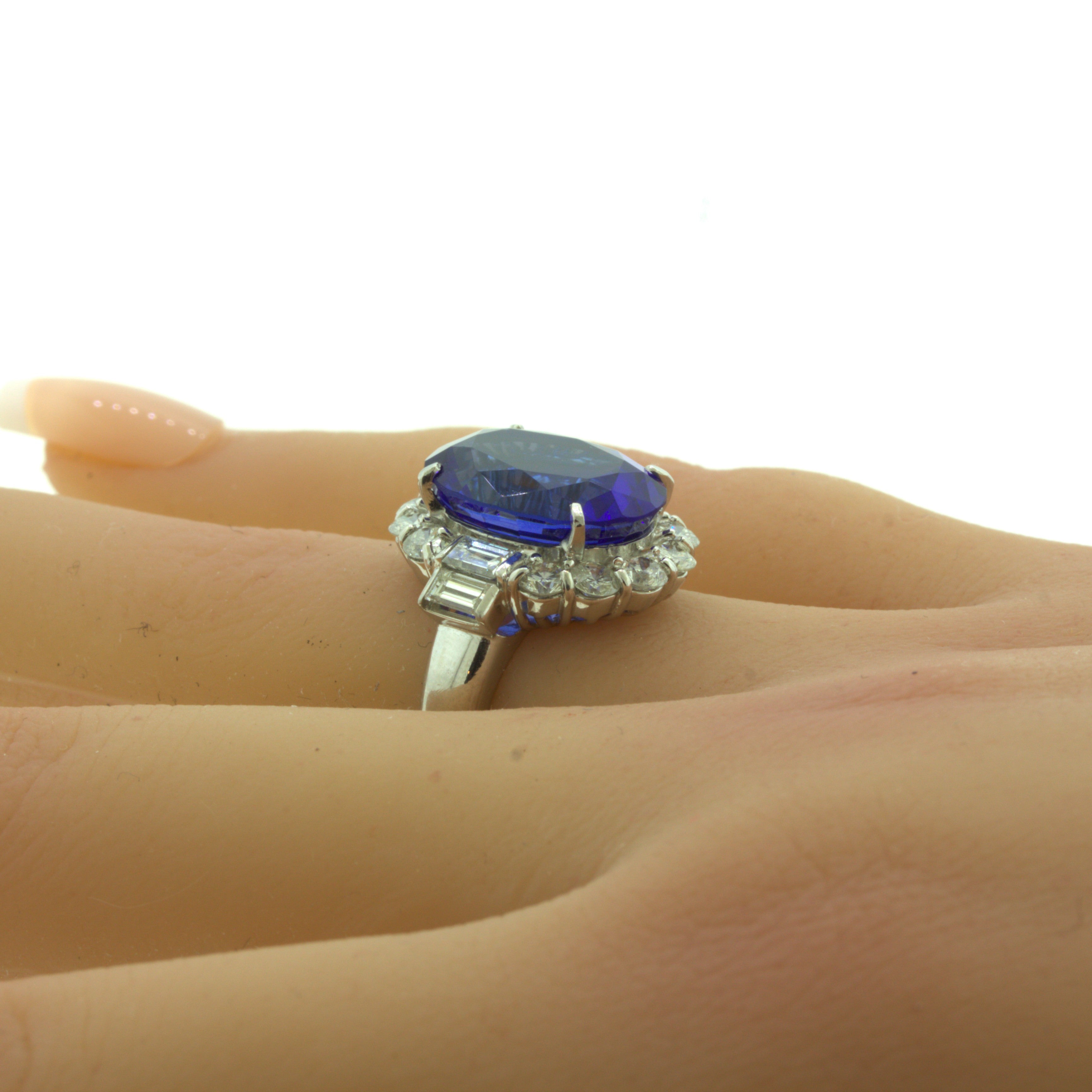 8.56 Carat Tanzanite Diamond Platinum Ring