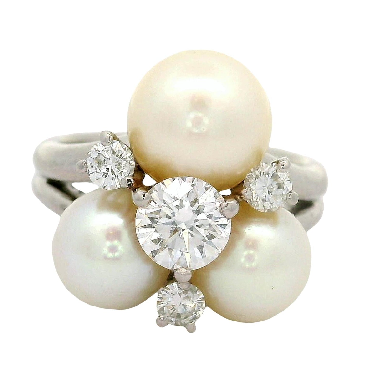 Akoya Pearl Diamond Platinum Cluster Ring