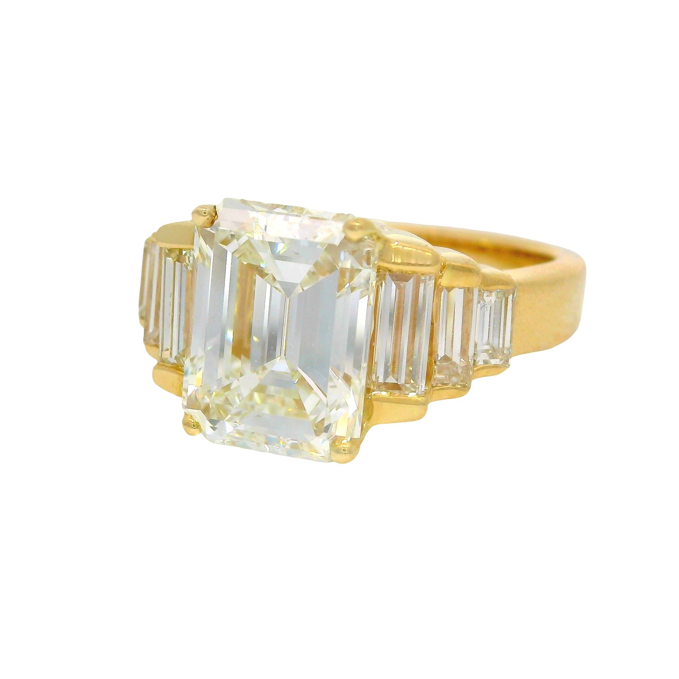 3.51 Carat Emerald-Cut Diamond H-VS2 14K Yellow Gold Ring, GIA Certified